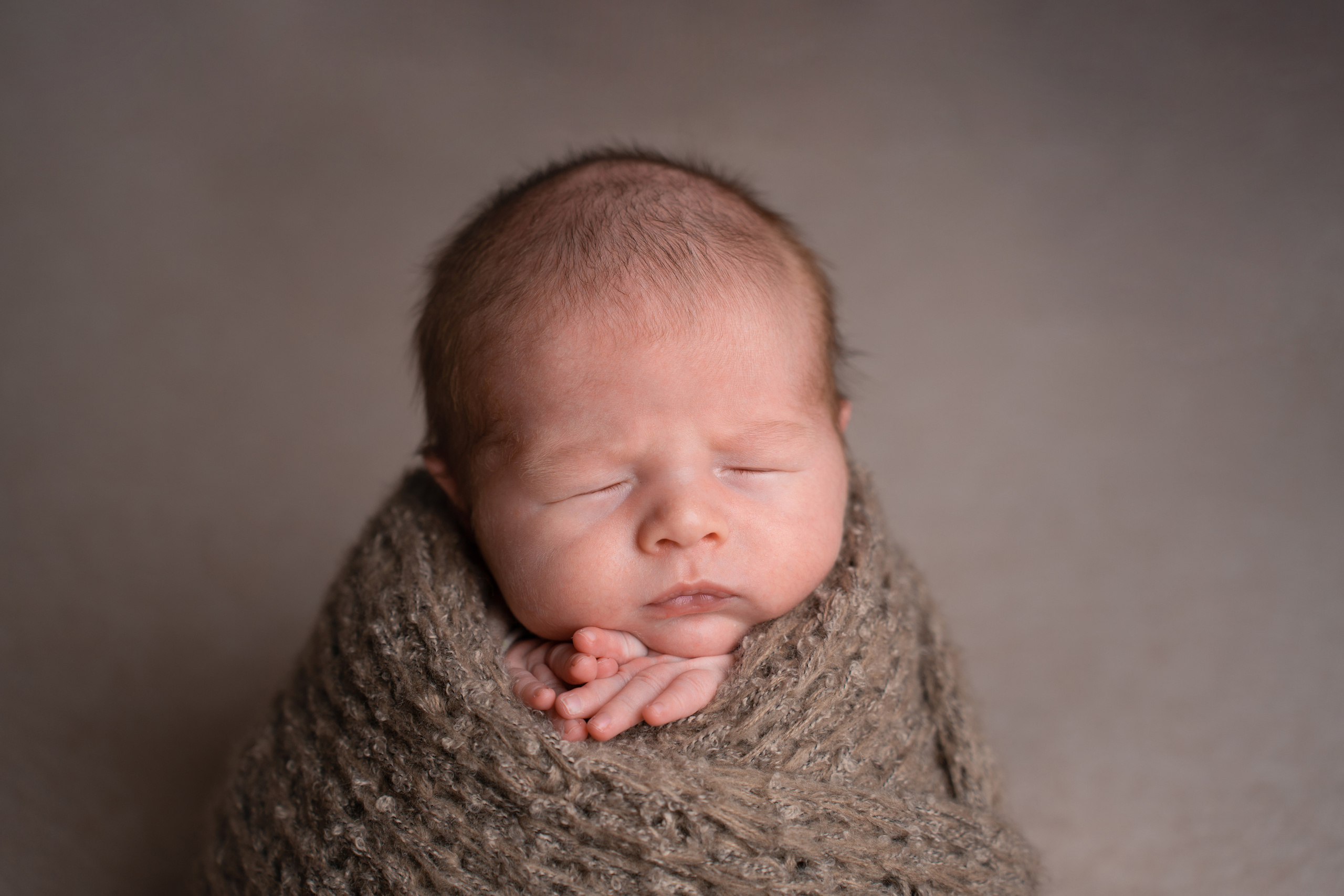 Ньюборн. Фотограф новорожденных Оренбург и свадебный фотограф Оренбург