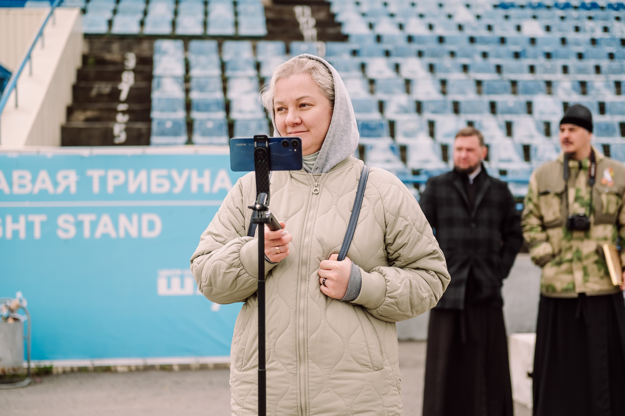 Пасхальный забег «Вера и Спорт» на стадионе Шахтёр. Детский фотограф, семейный фотограф и репортажи в Кемерово