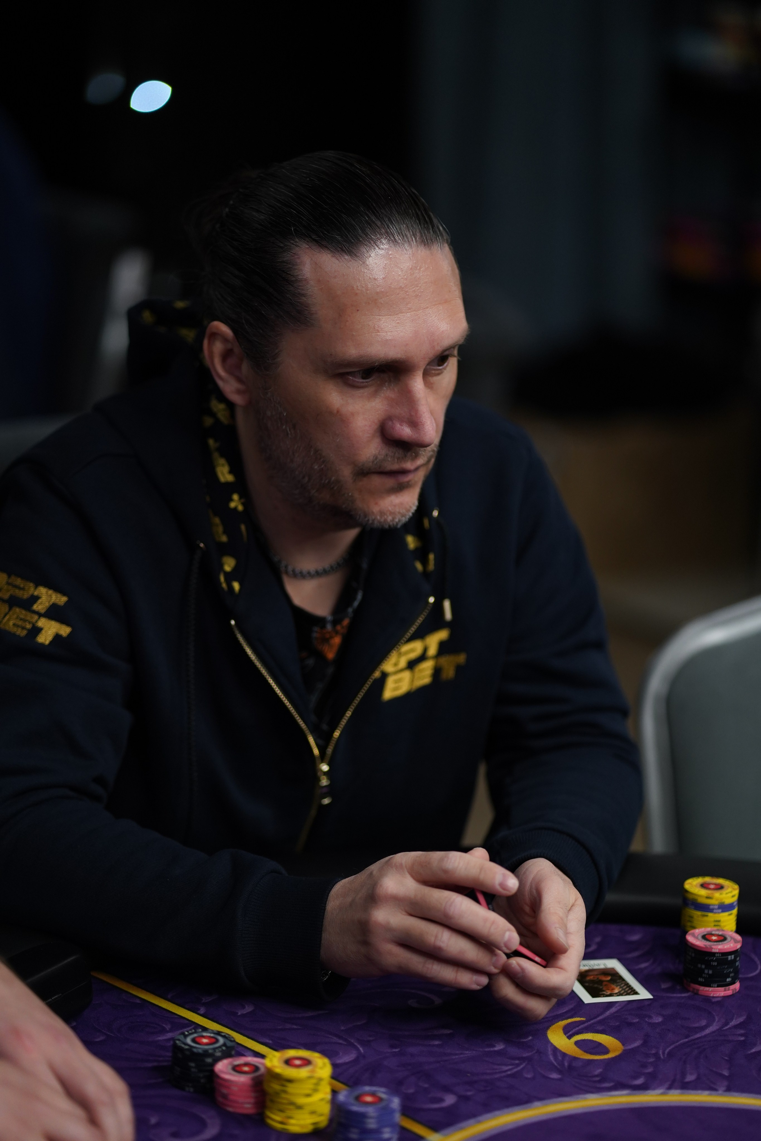 Покер. Фотограф