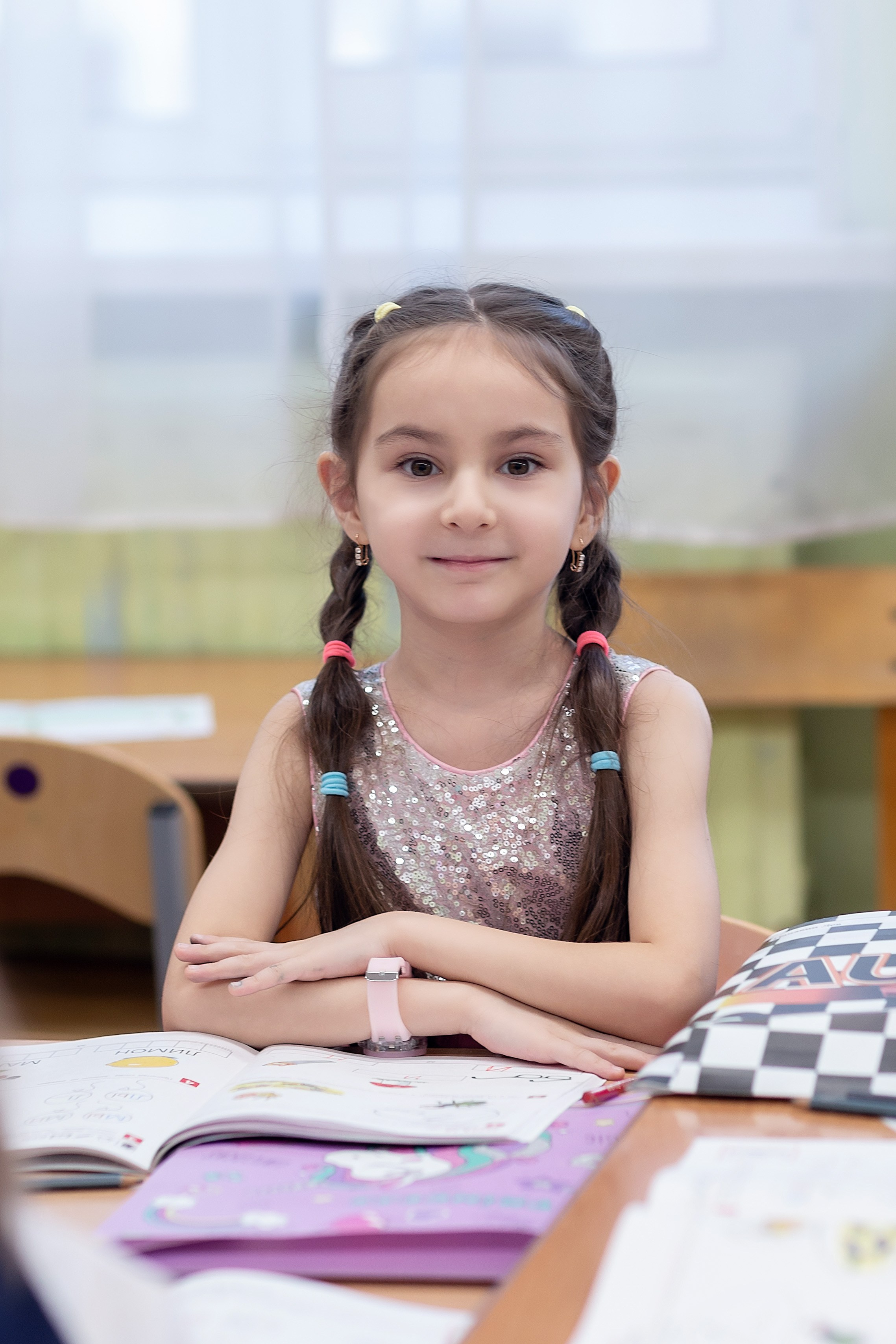 Выпускной фотоальбом 2025. Семейный фотограф в Санкт-Петербурге