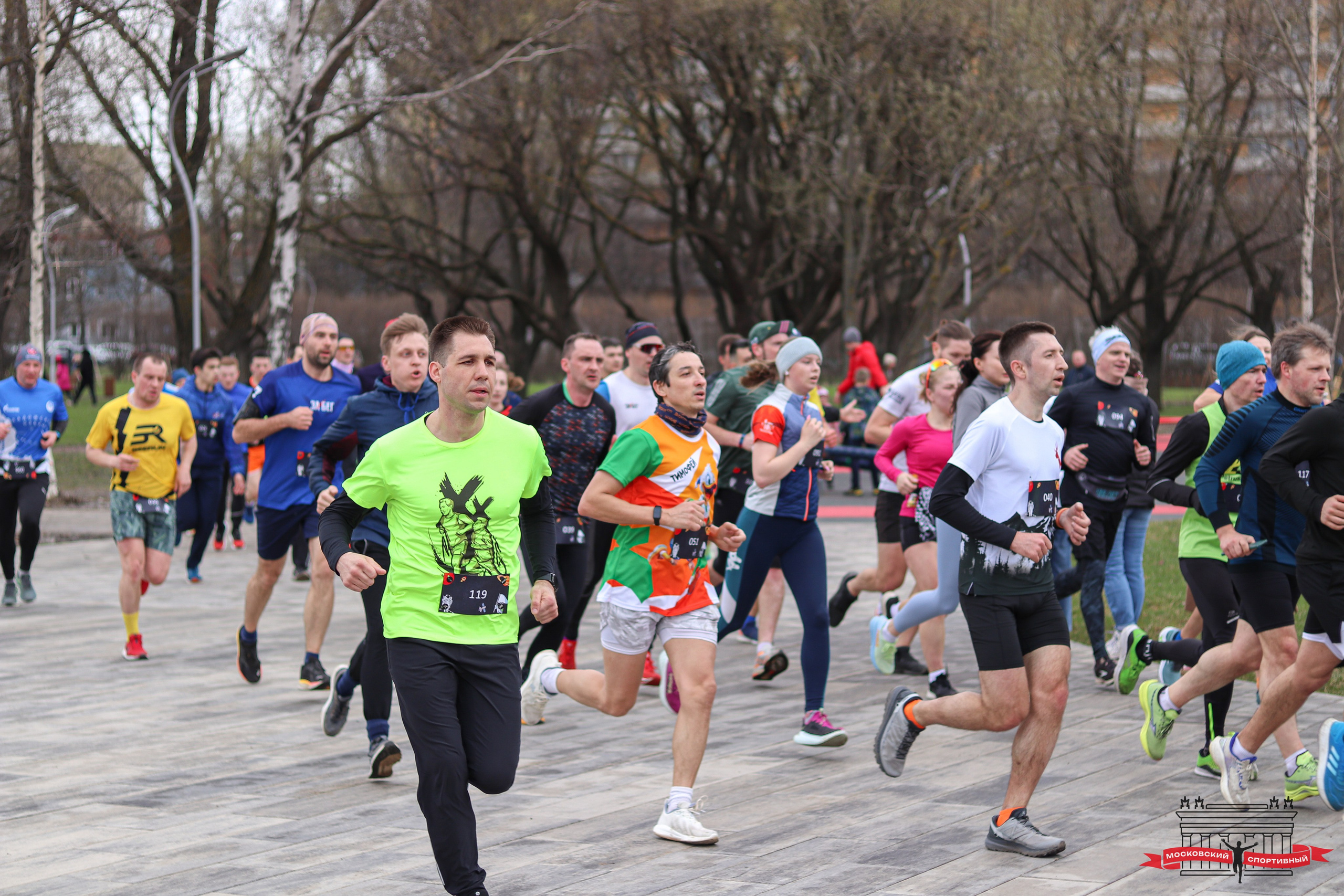 Московский Спортивный «КОСМИЧЕСКИЙ RUNOFF». Ивентный фотограф в Санкт-Петербурге Олег Комков