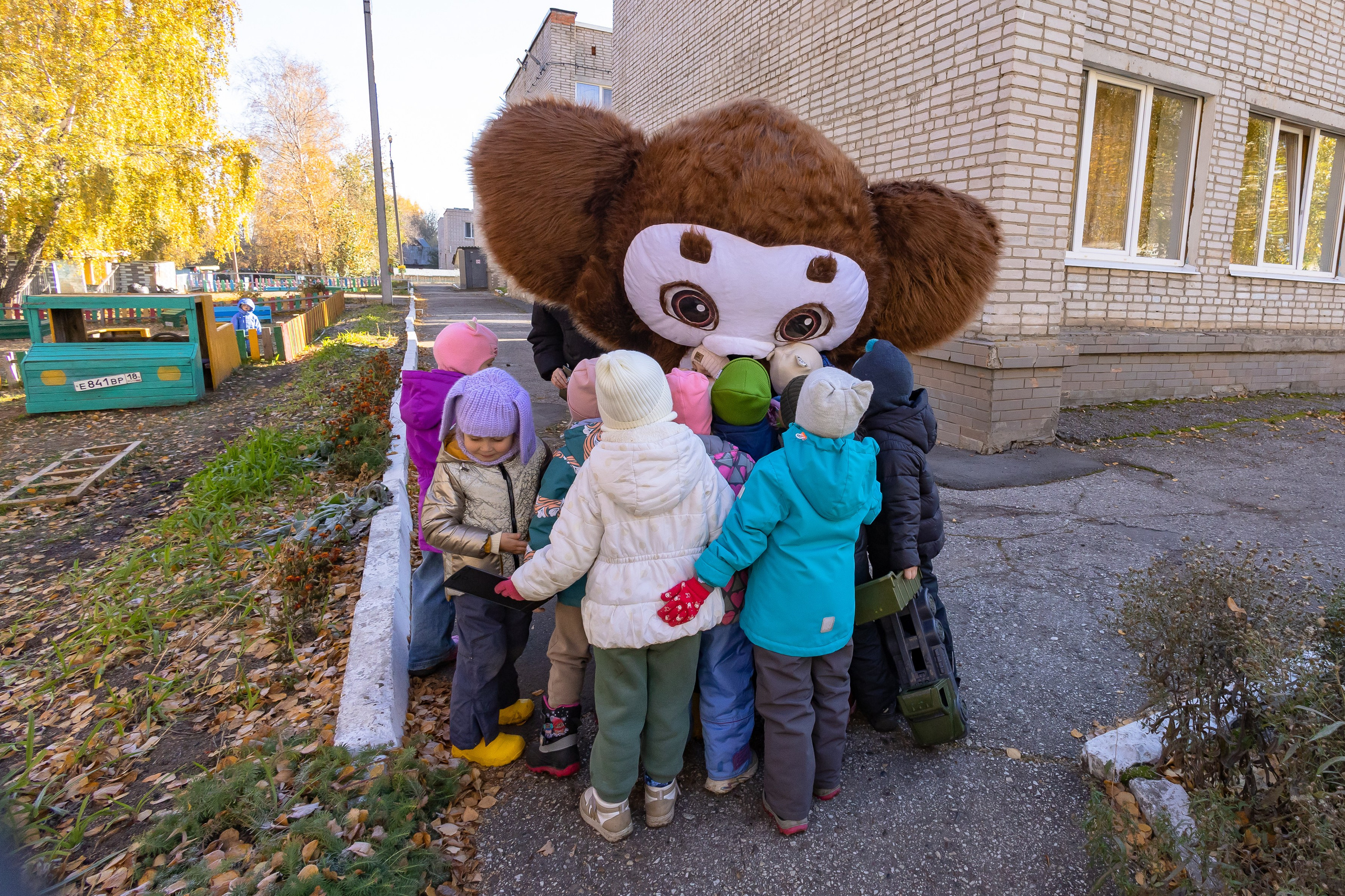 Детский день рождения с Чебурашкой