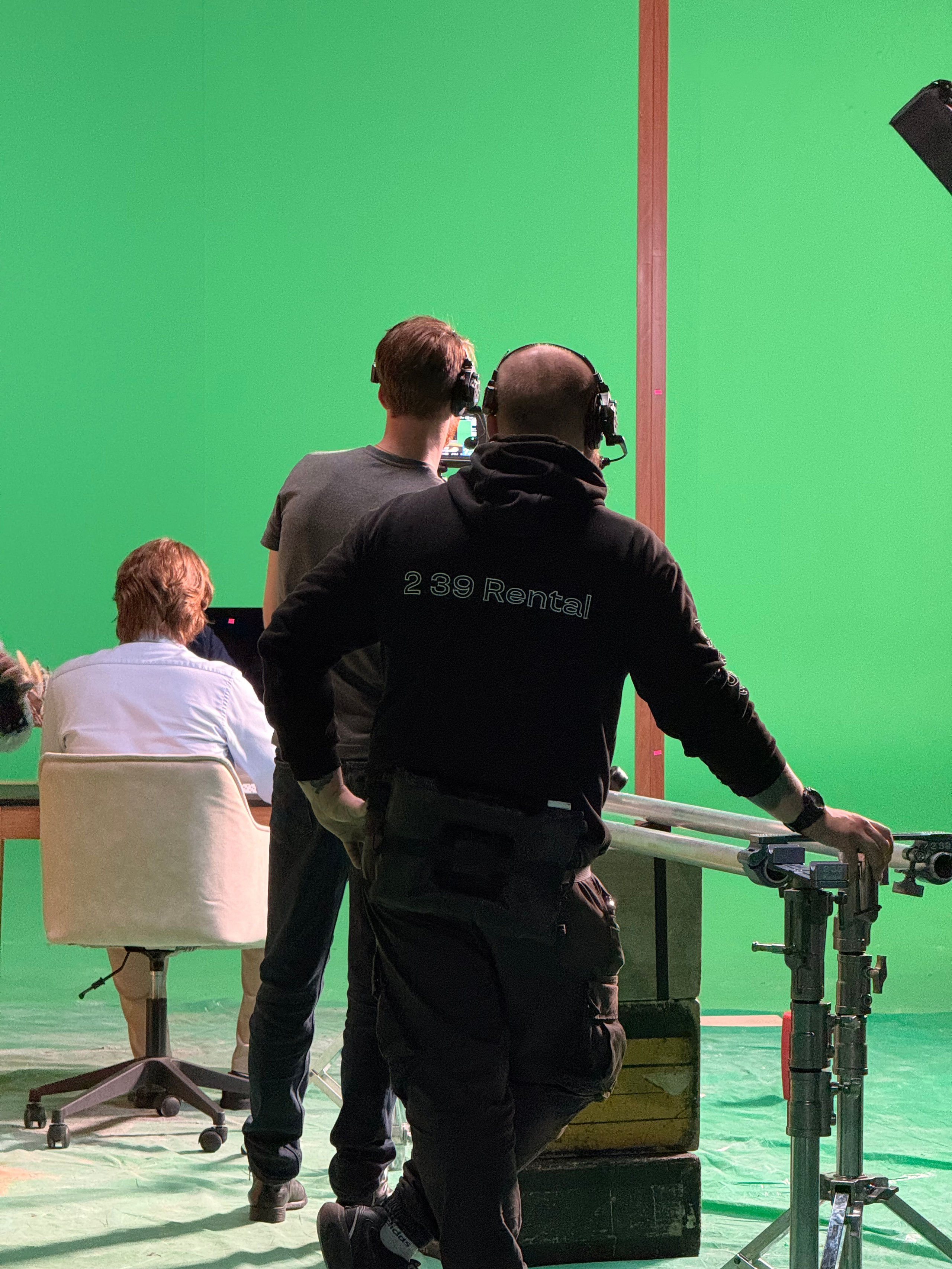 BACKSTAGE GALLERY. «MAK FLAME»