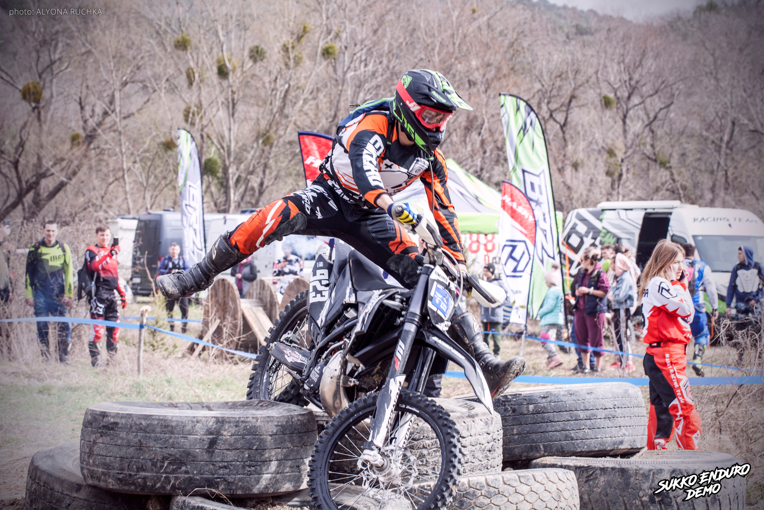 Сукко эндуро демо 2022. Ручка Алена — ботанический художник, дизайнер, фотограф