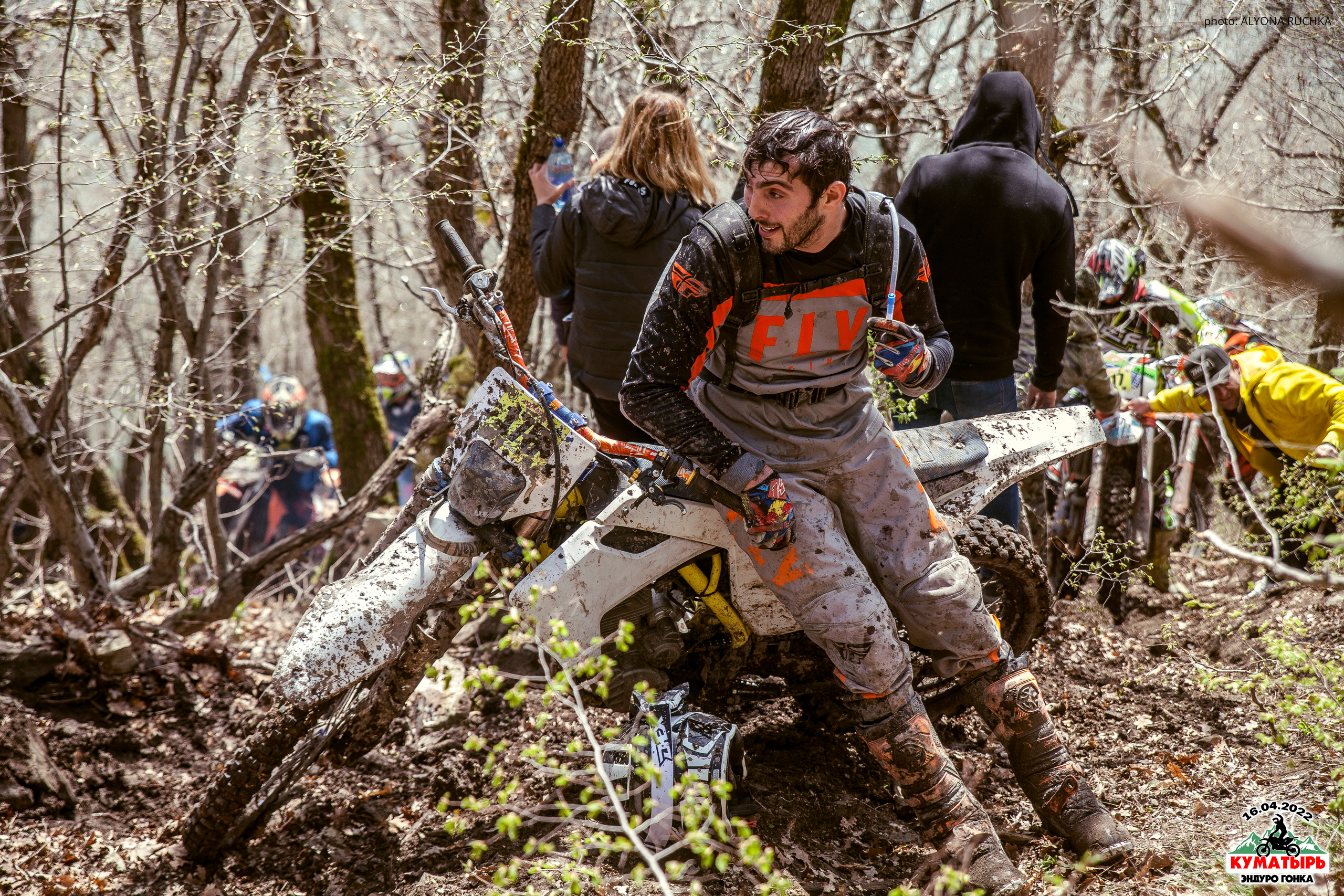 Куматырь 2022. Ручка Алена — ботанический художник, дизайнер, фотограф