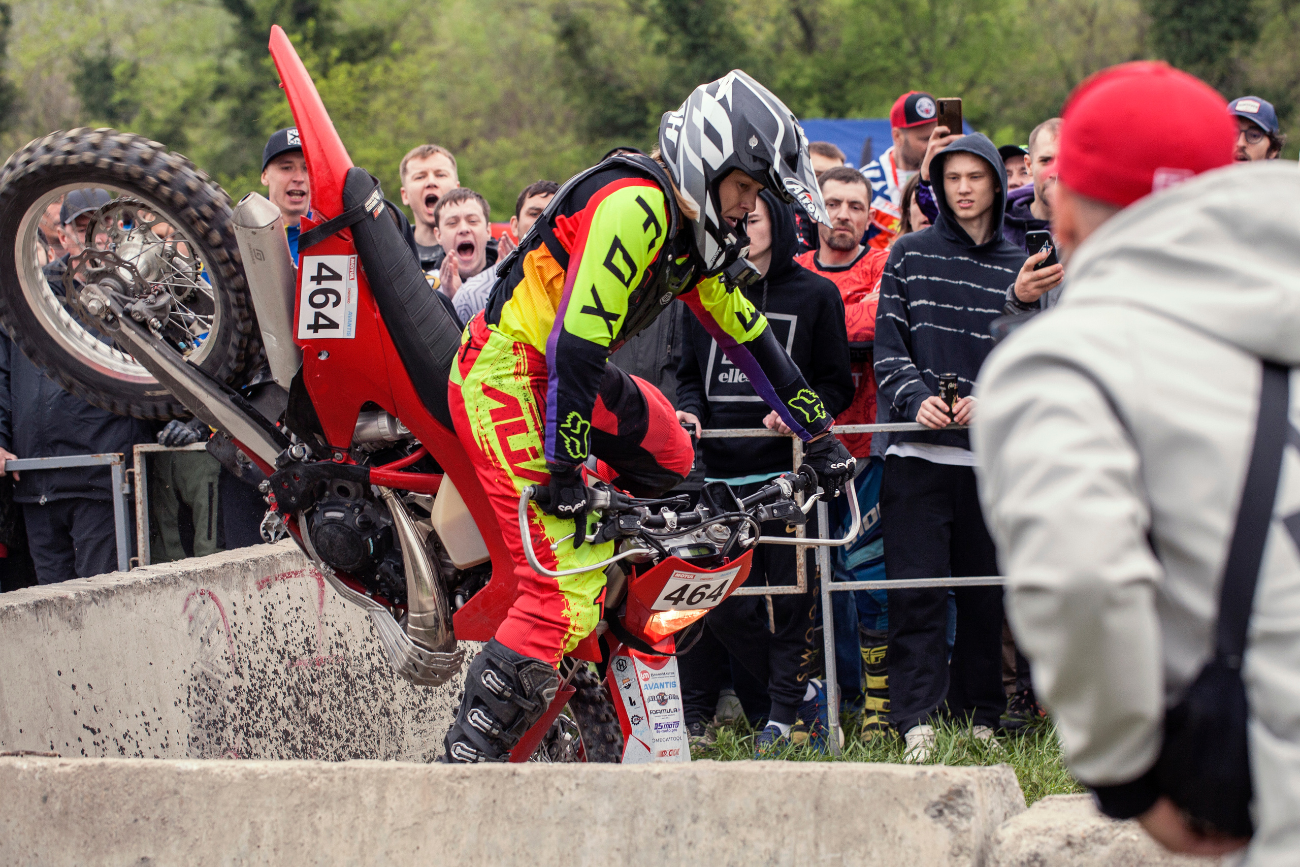 100% эндуро 2022. Ручка Алена — ботанический художник, дизайнер, фотограф