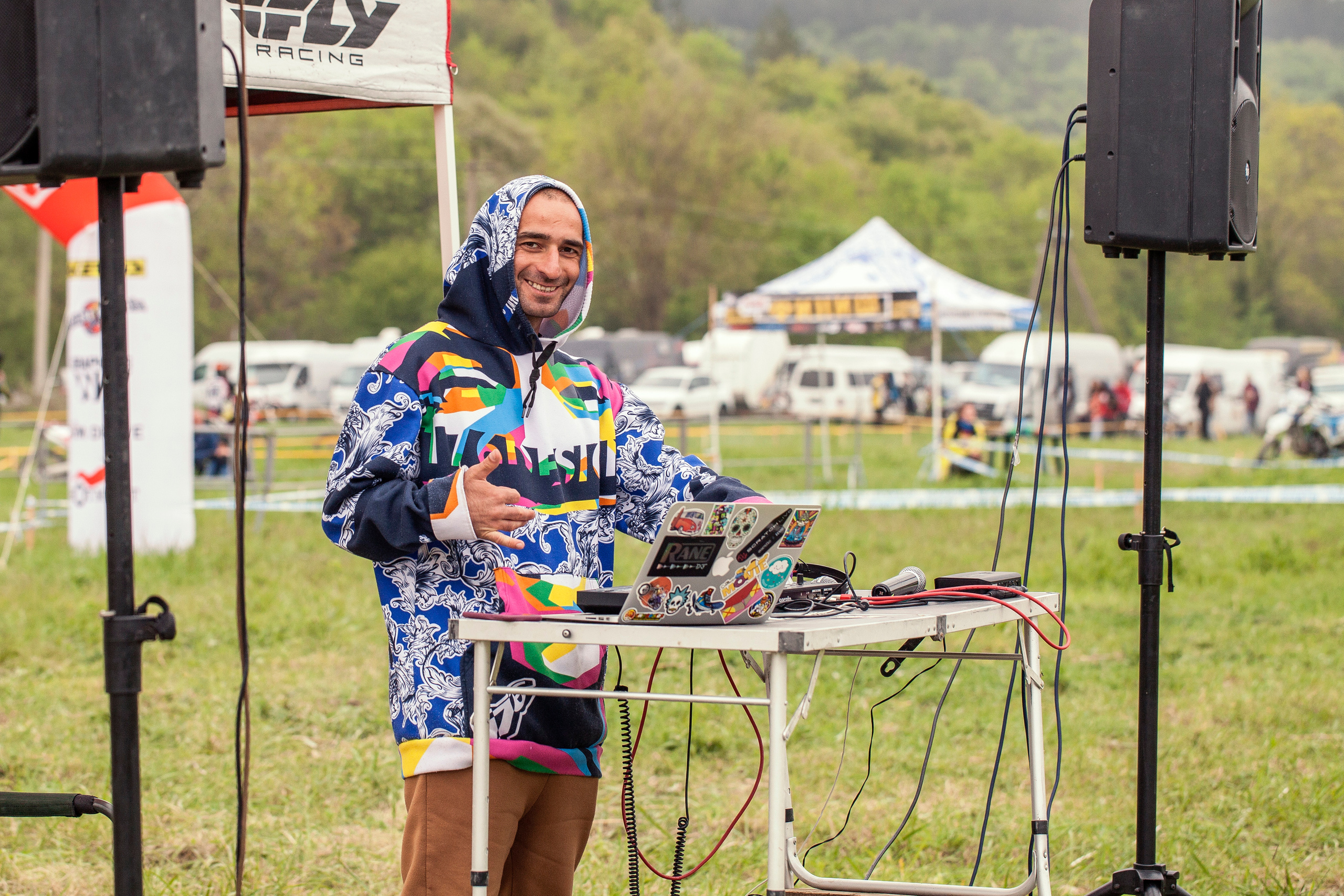 100% эндуро 2022. Ручка Алена — ботанический художник, дизайнер, фотограф