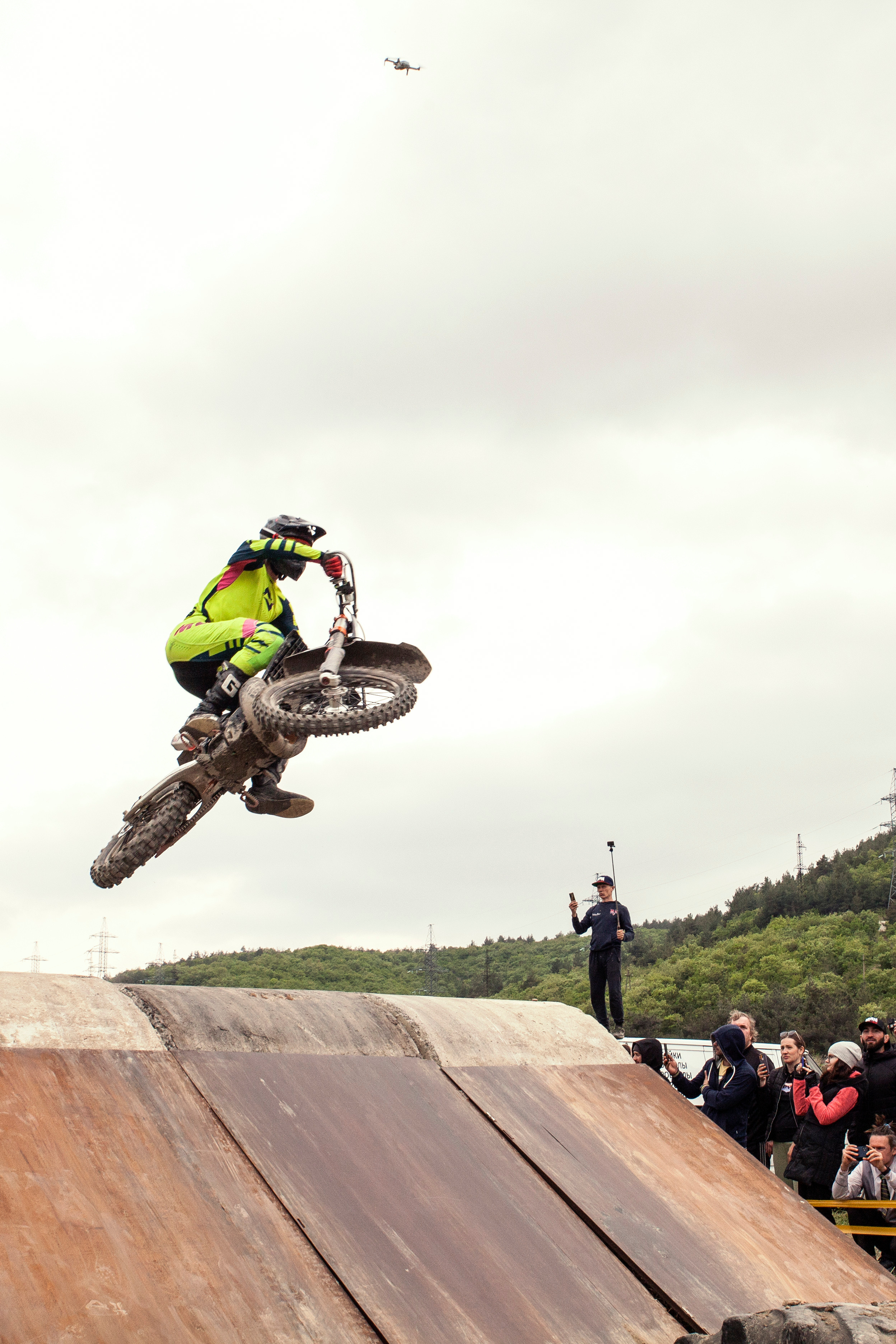 100% эндуро 2022. Ручка Алена — ботанический художник, дизайнер, фотограф