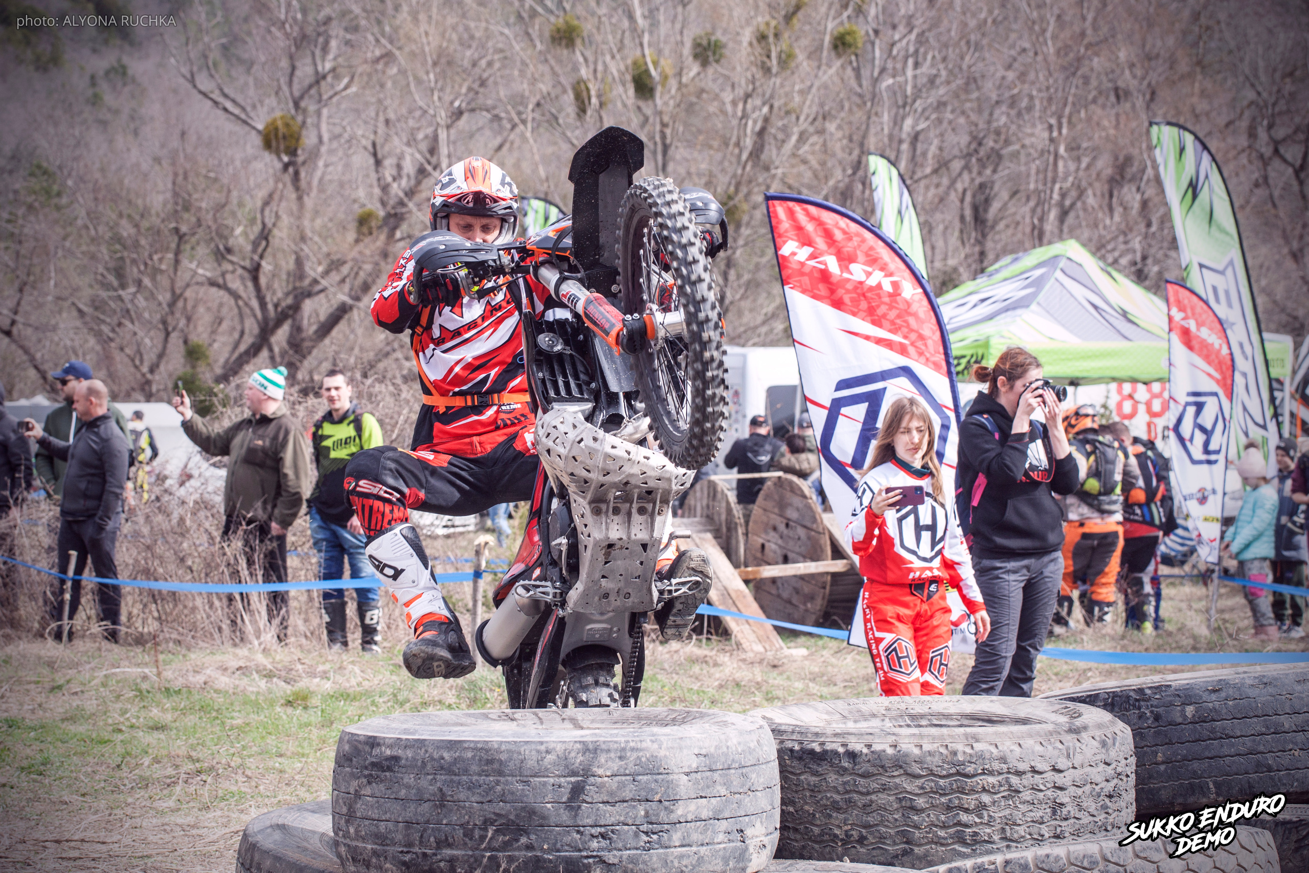 Сукко эндуро демо 2022. Ручка Алена — ботанический художник, дизайнер, фотограф