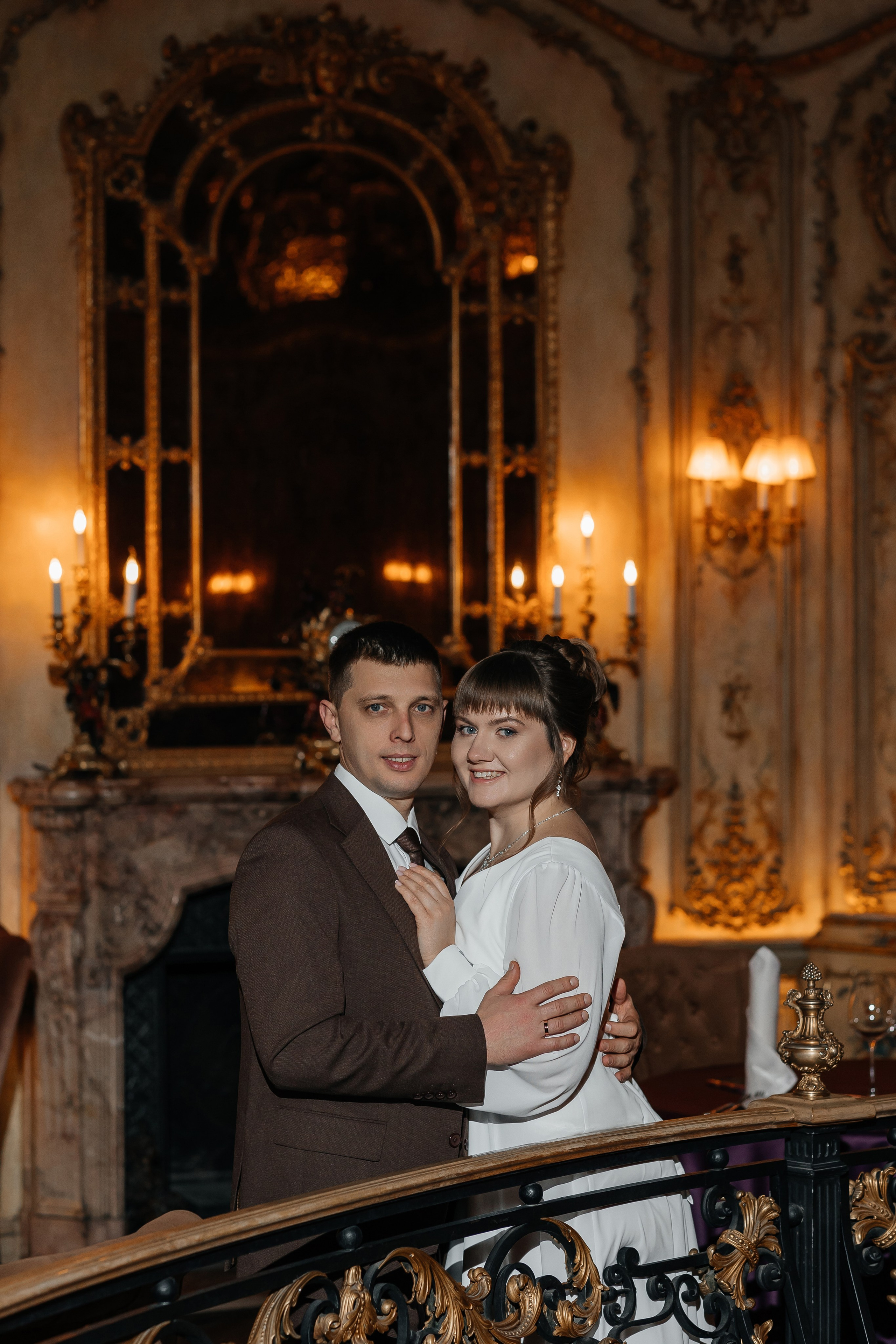 Свадебная фотосессия в ресторане Турандот. Свадебный фотограф в Москве Дарья Олендарёва