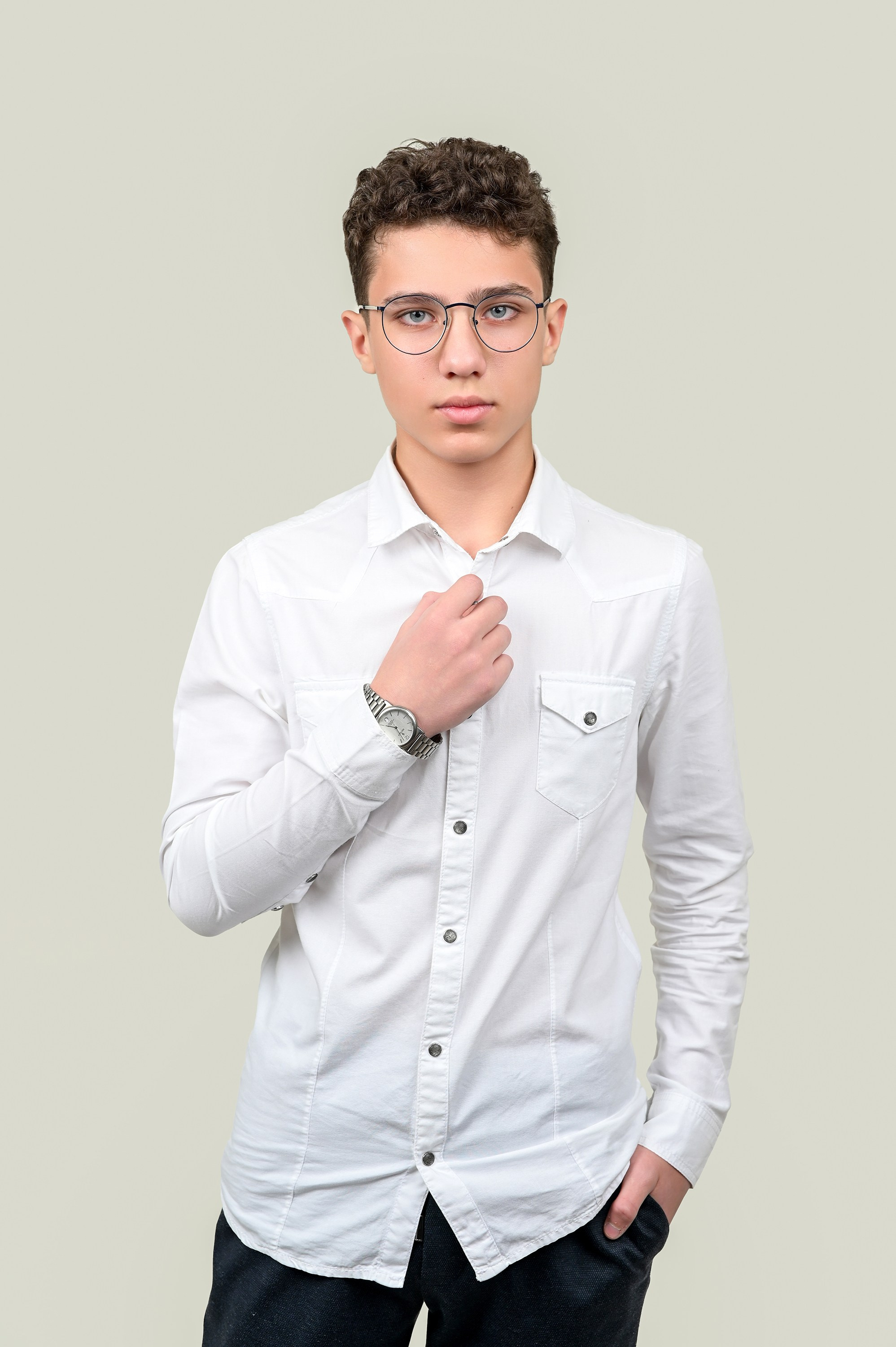 Галерея фотографий. Первая школьная фотостудия Zoom-Zoom в городе Владикавказ