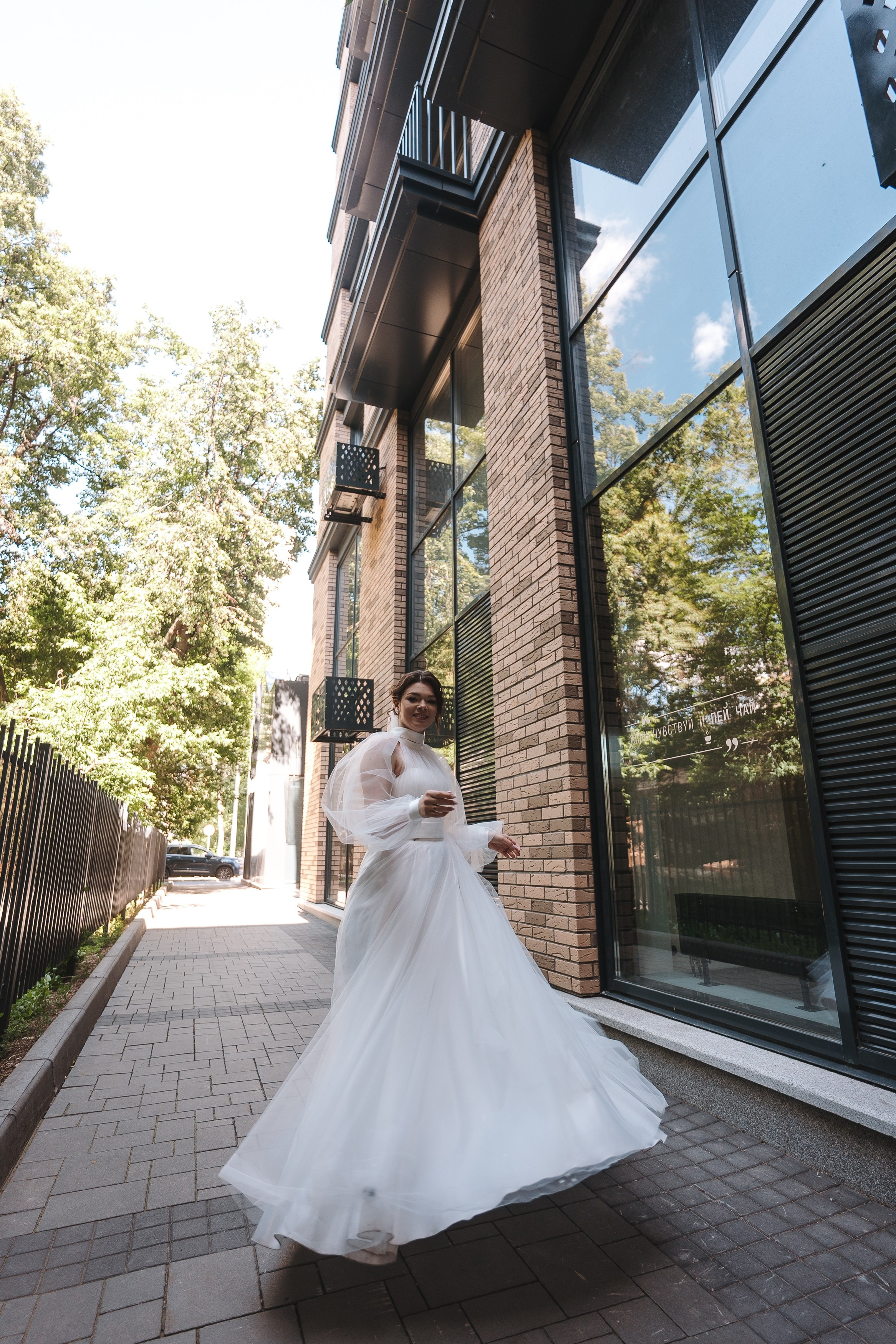 ВЕДУЩИЙ АЗАТ ГАЙСИН, ВИДЕОГРАФ ИЛЬНАР АХМАДУЛЛИН, ШАТЕР М5 ХОТИМ ЕДИМ