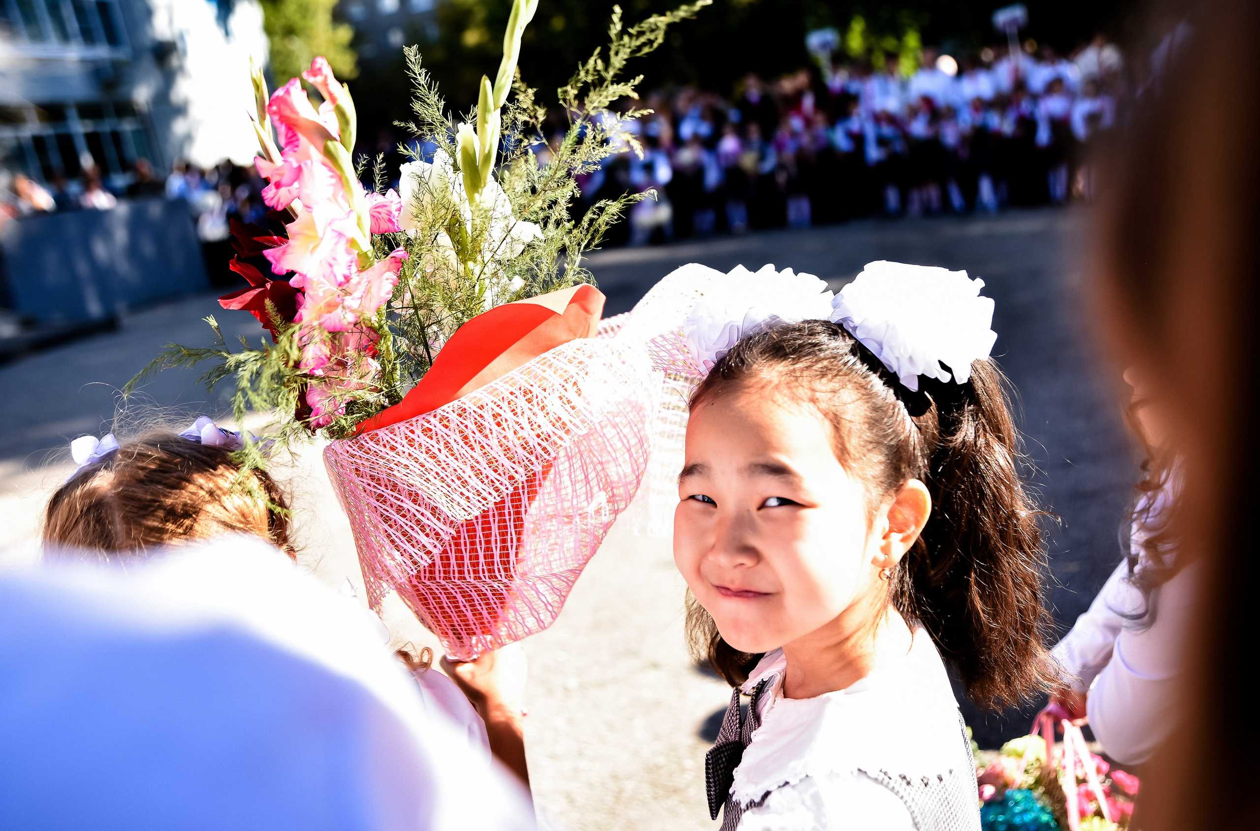 Линейка в школе № 49