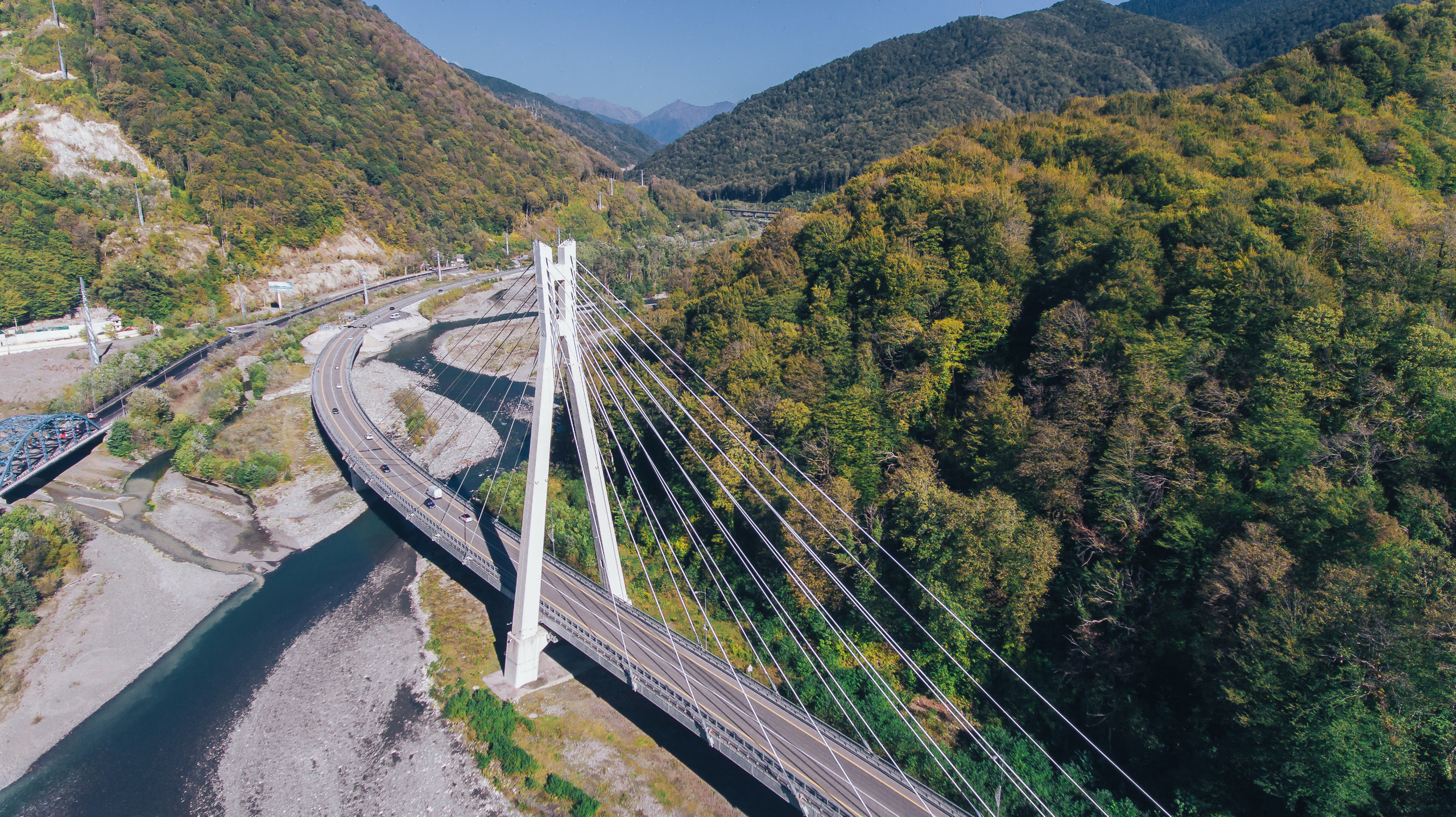 phantom4 , drone, дрон, квадрокоптер, аэросъемка, аэрофото, dji,аэросьемка видео ,продажное видео, аэросъемка недвижимости