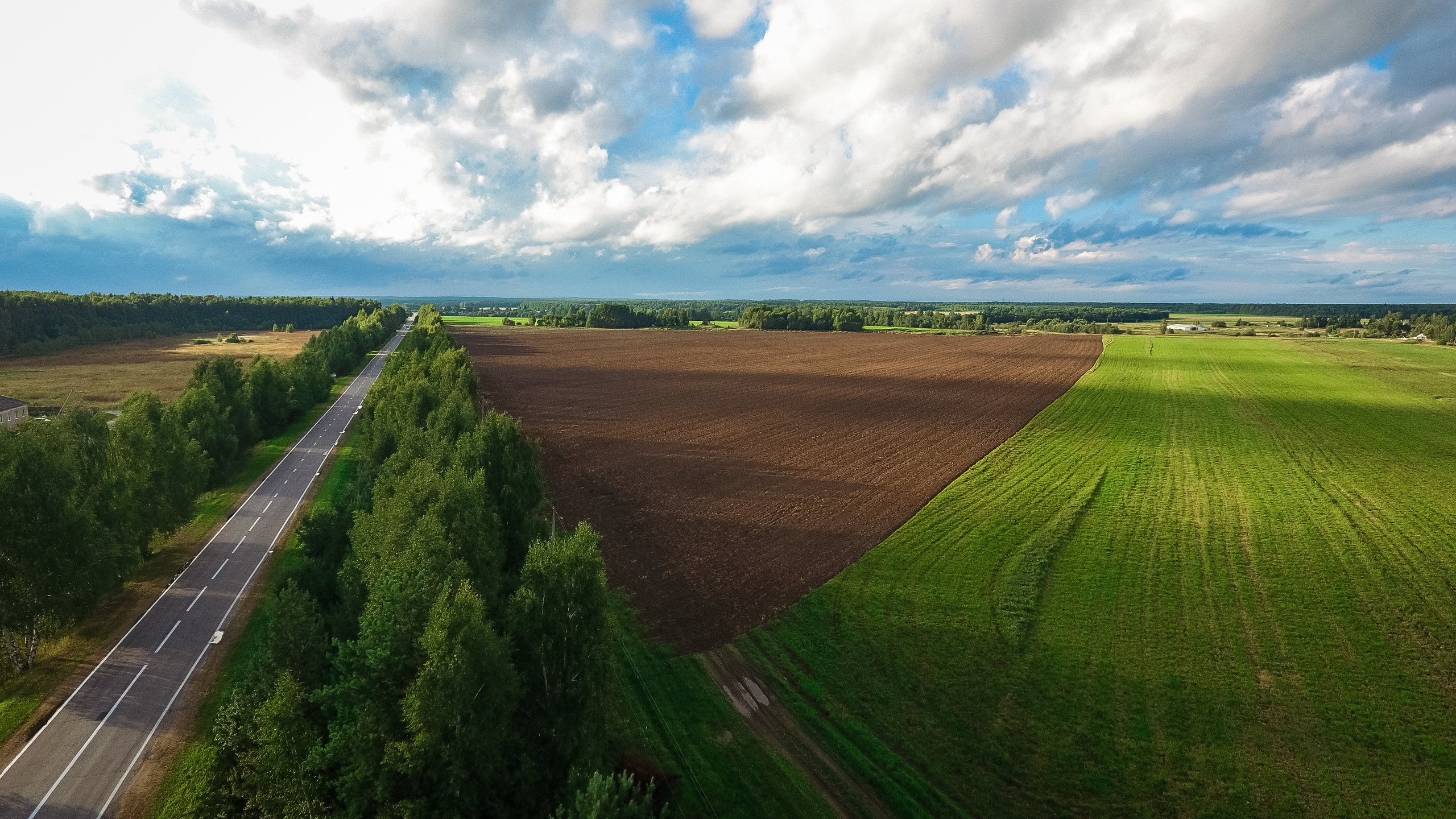 phantom4 , drone, дрон, квадрокоптер, аэросъемка, аэрофото, dji,аэросьемка видео ,продажное видео, аэросъемка недвижимости