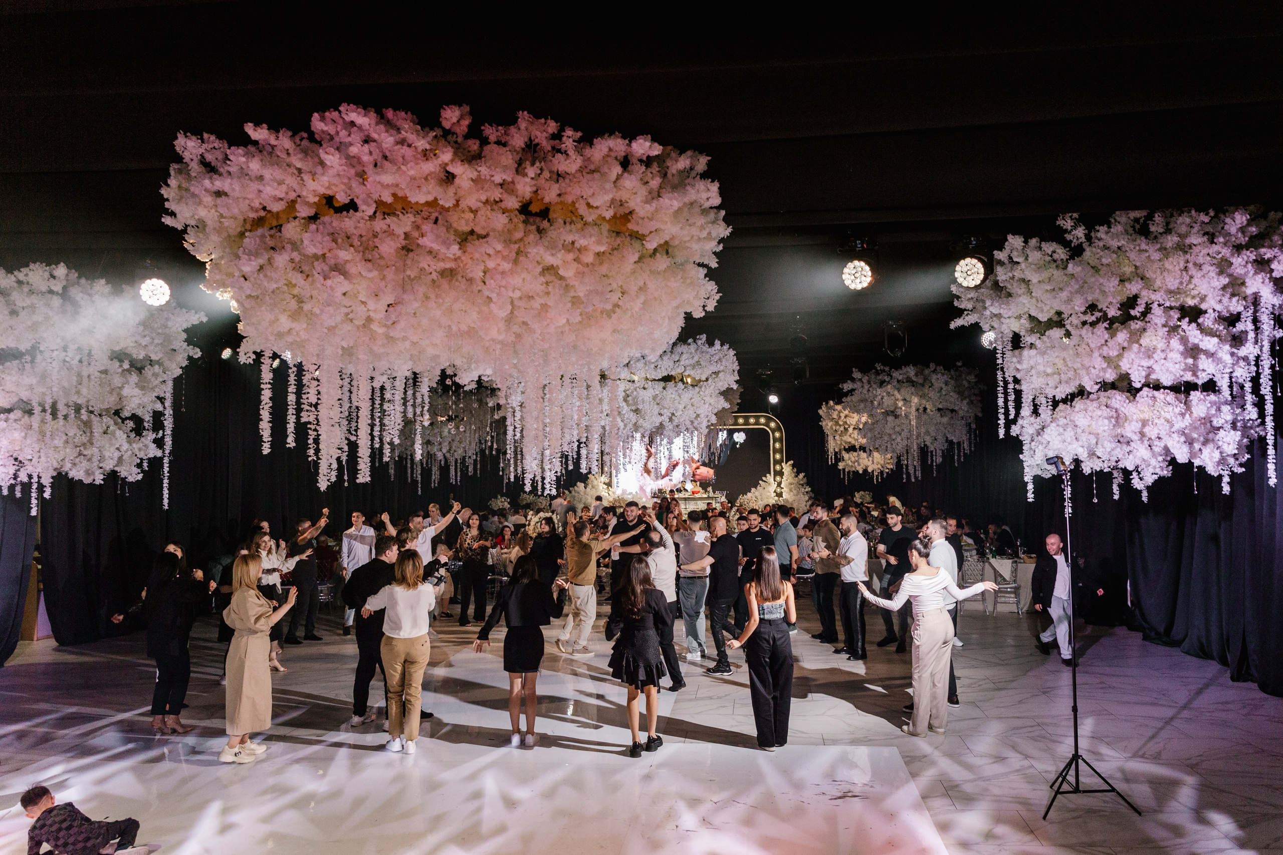 Второй день свадьбы Валерий и Виктория. Свадебный фотограф в Пятигорске и КМВ Софья Аджикеримова