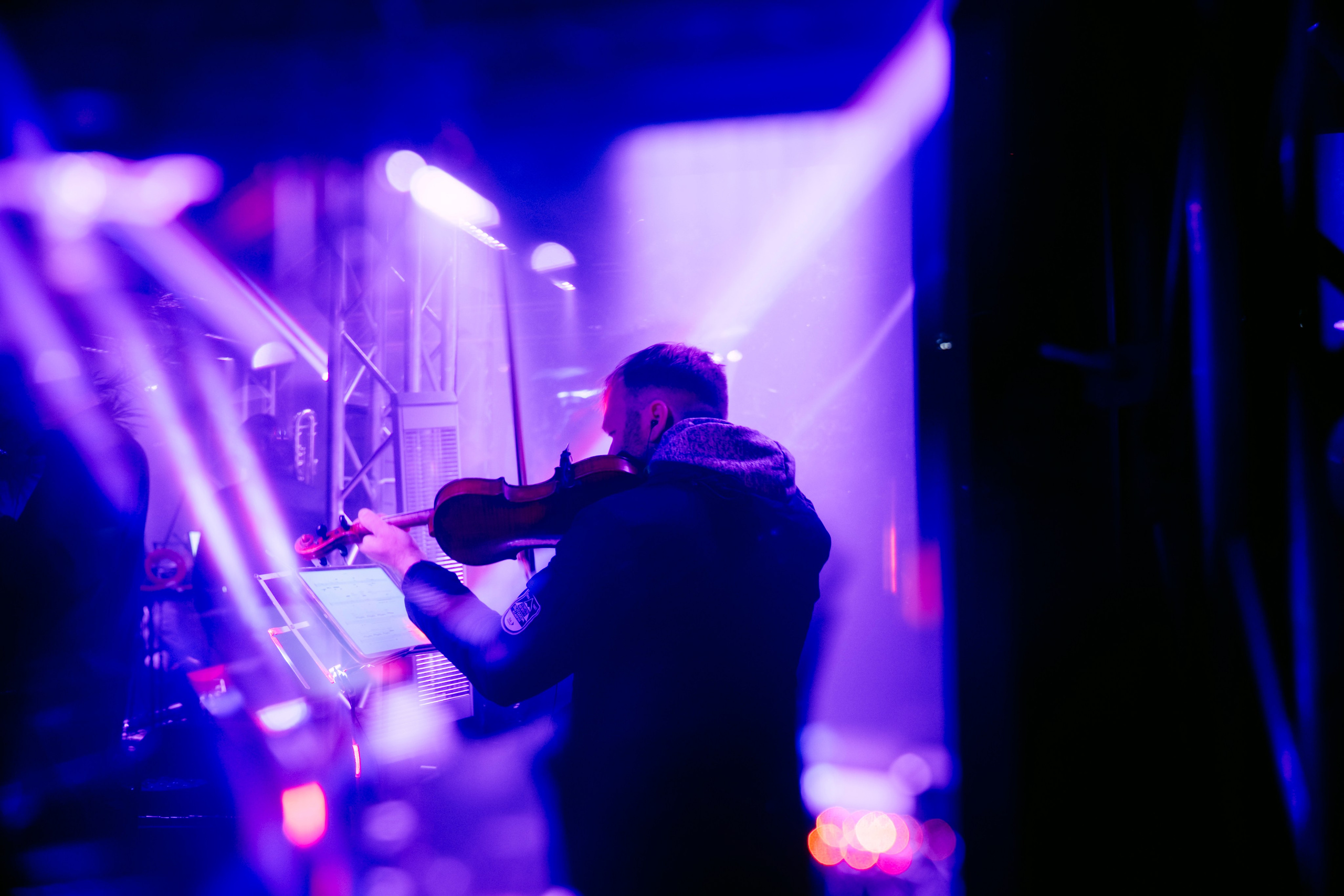 Synesthesia|Черное озеро. Главная