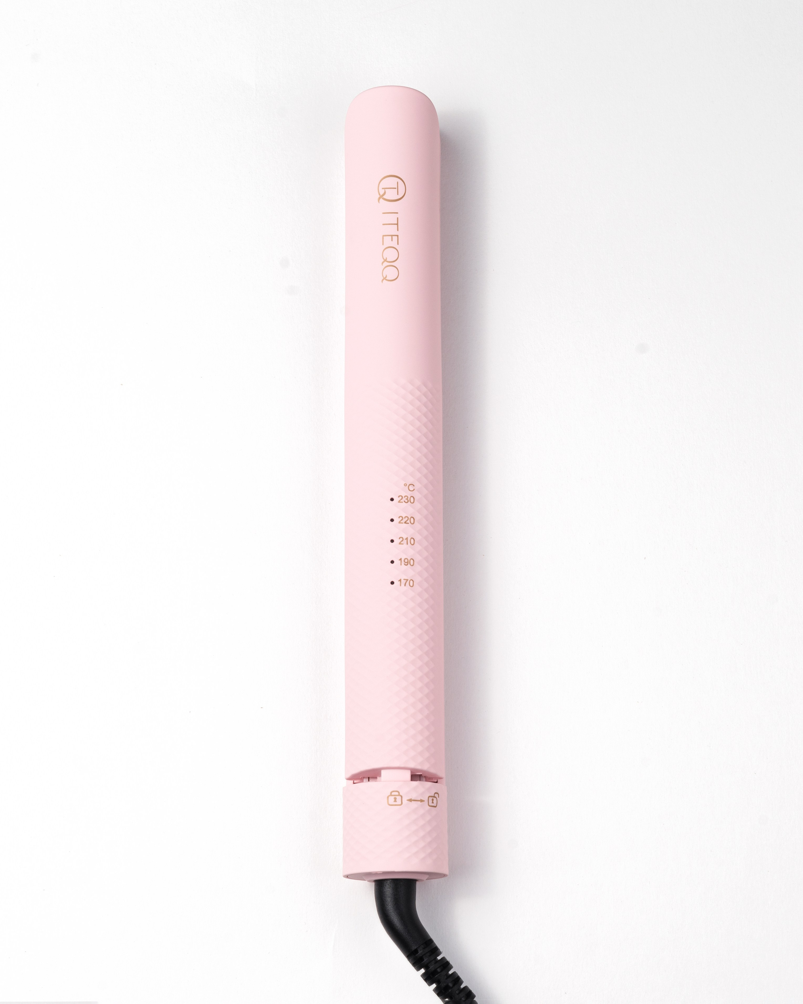 Каталог для ITEQQ. Коммерческий фотограф в Москве Билуши Василиса