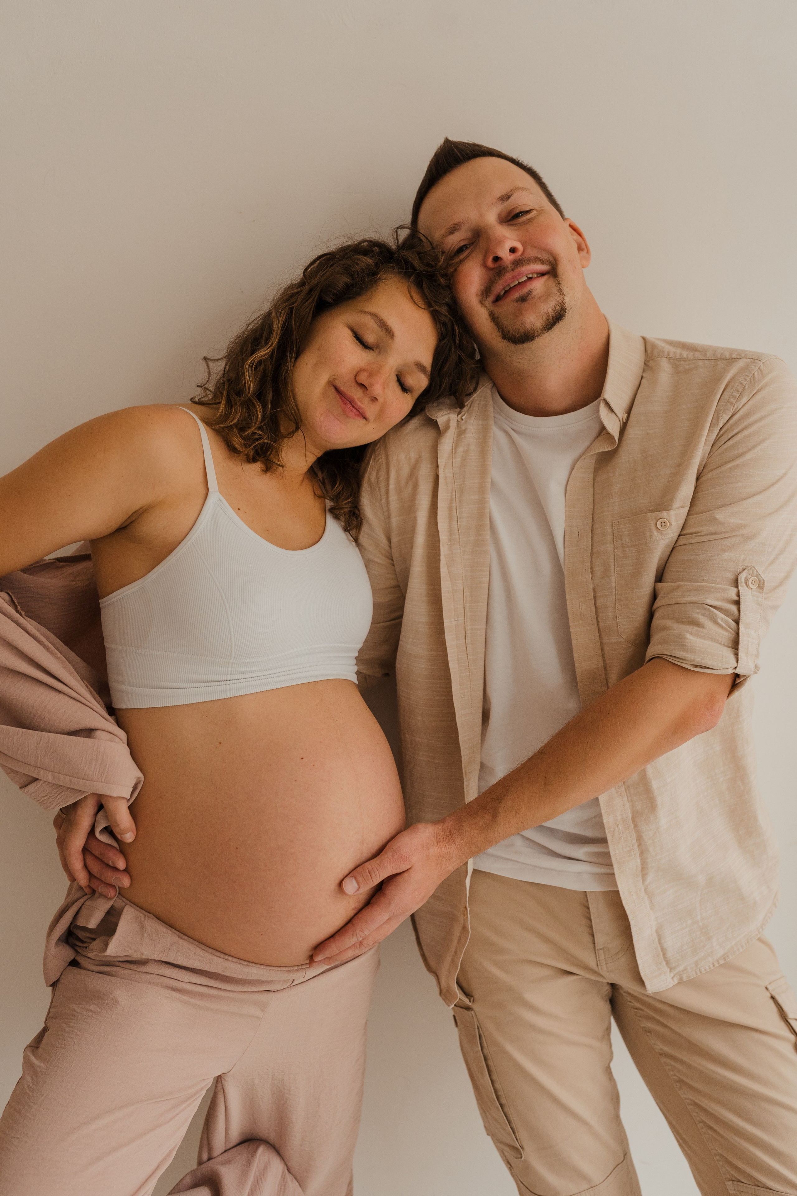 Семейная фотосессия в студии в Москве, семейный фотограф Анна Полушина. Свадебный фотограф в Москве Анна Полушина