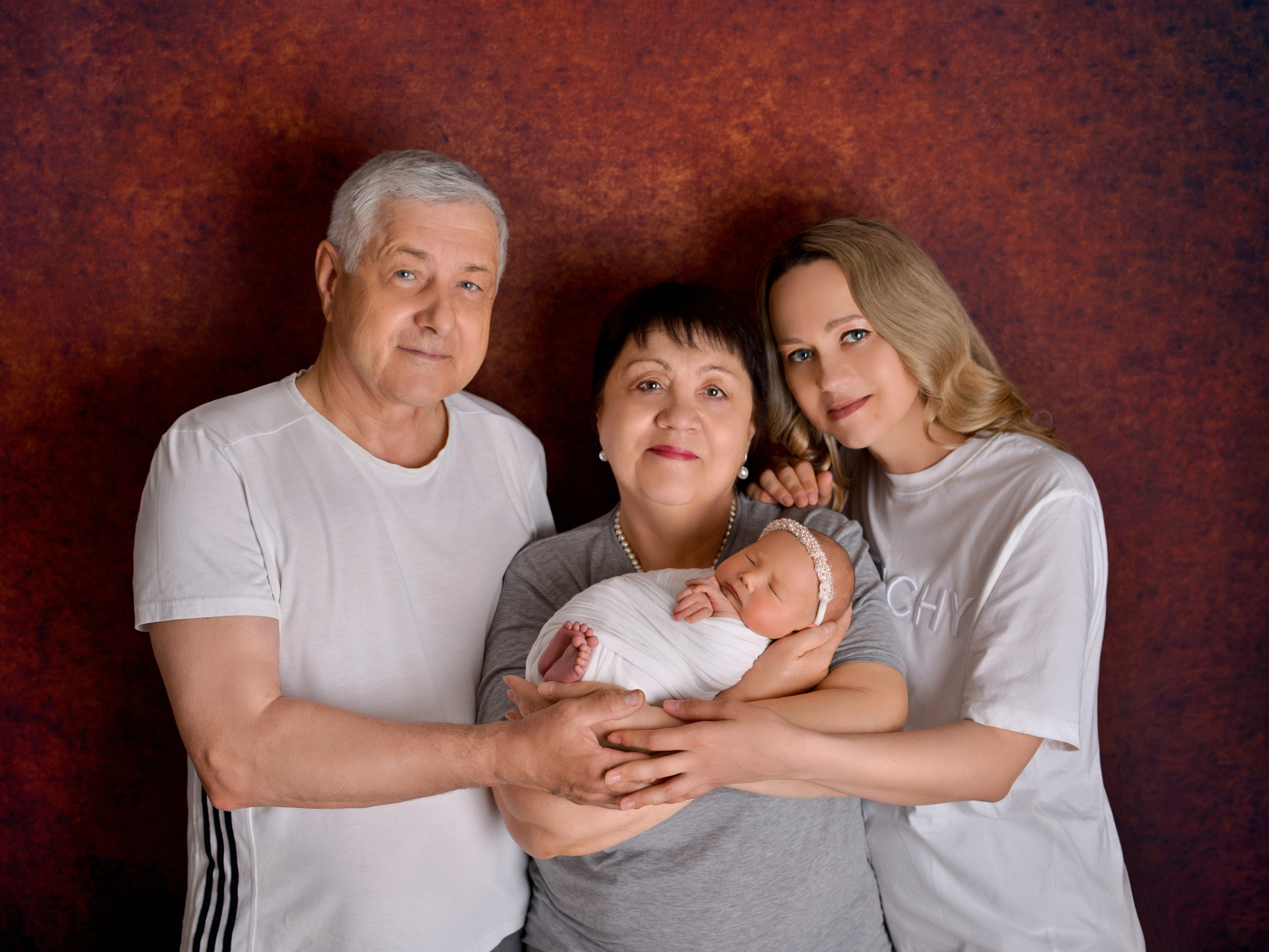 Фотосессия новорожденных дома Краснодар. Фотограф новорожденных Краснодар Малышенко Надежда