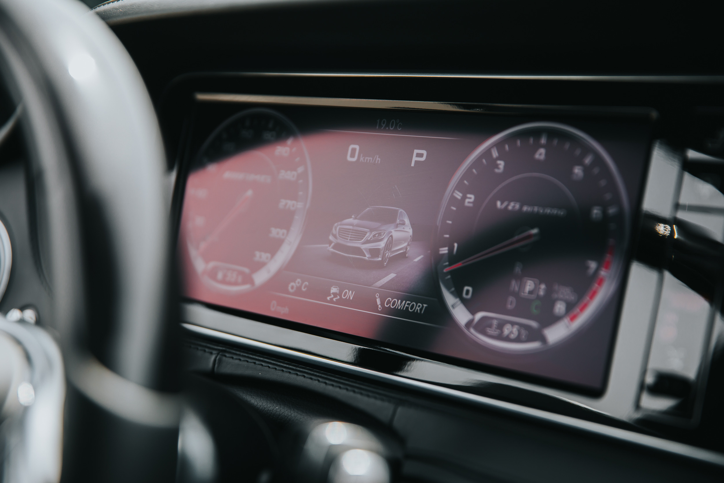 Mersedes Benz s63 AMG. Фотограф в на Пхукете Сергей Войлоков