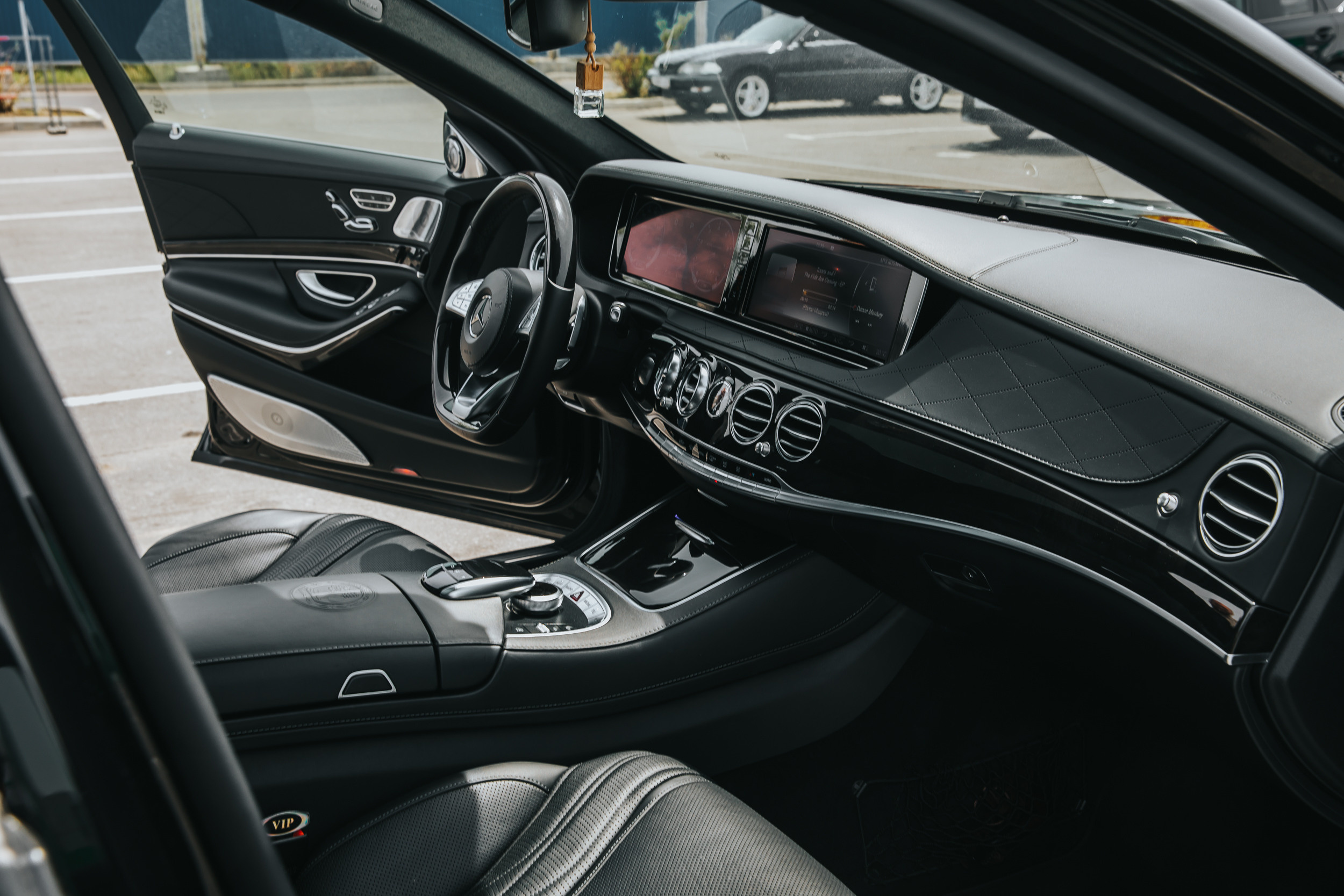 Mersedes Benz s63 AMG. Фотограф в на Пхукете Сергей Войлоков