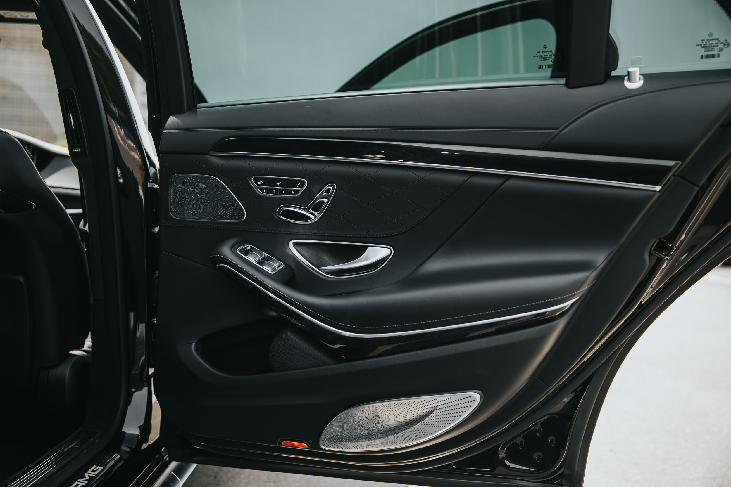 Mersedes Benz s63 AMG. Фотограф в на Пхукете Сергей Войлоков