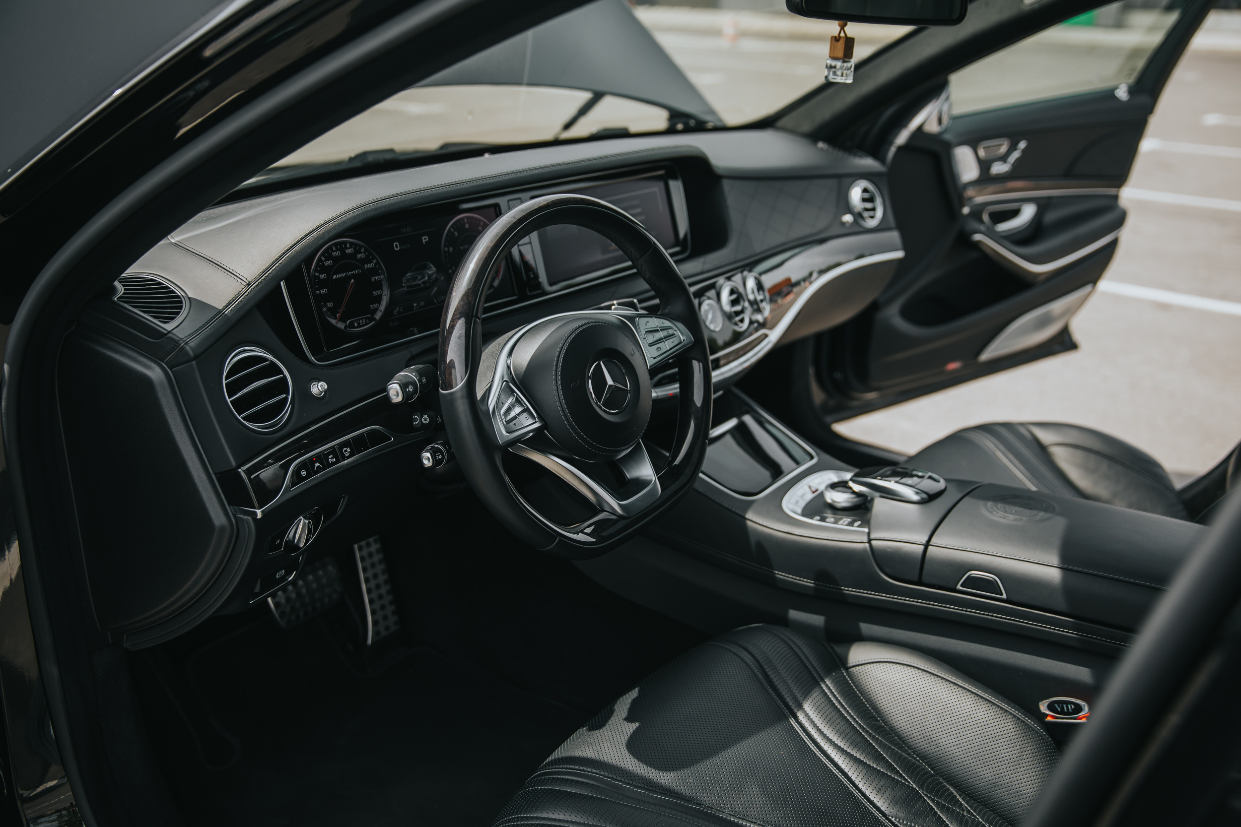 Mersedes Benz s63 AMG. Фотограф в на Пхукете Сергей Войлоков