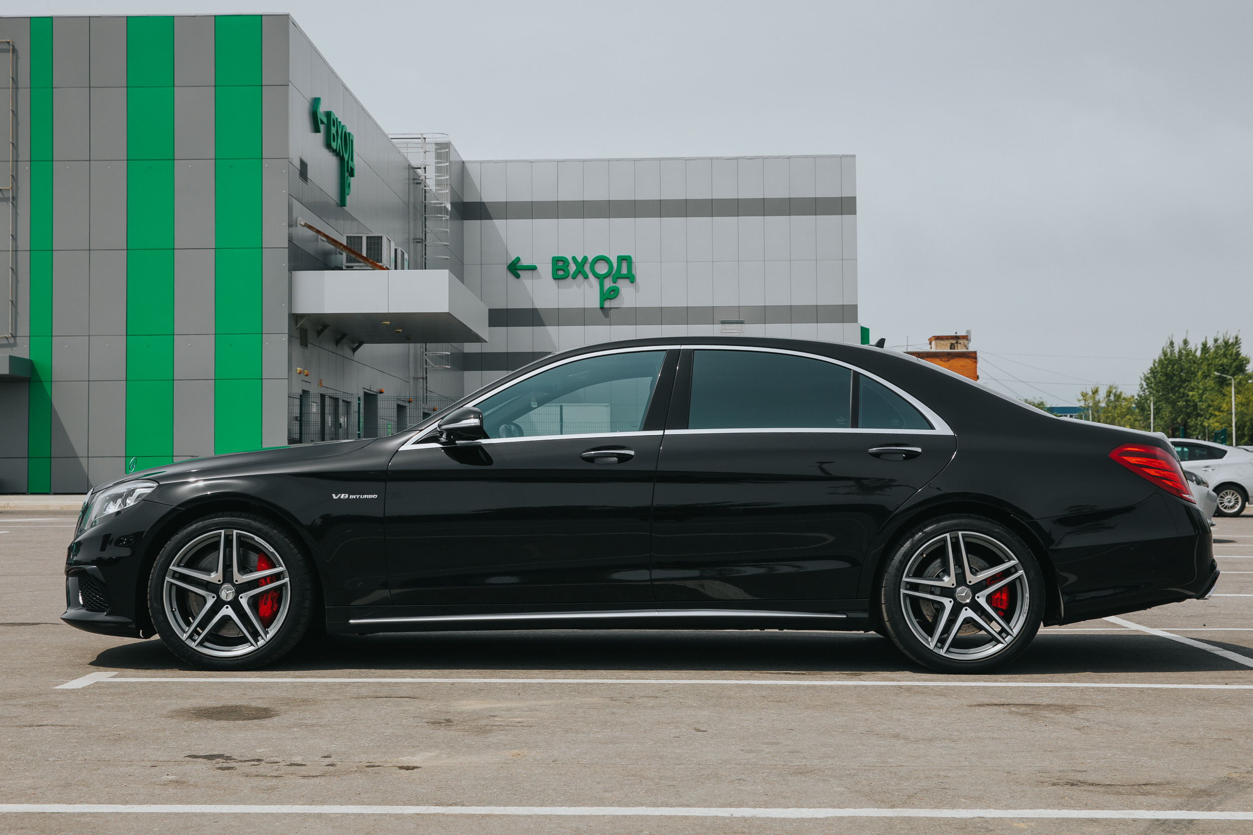 Mersedes Benz s63 AMG. Фотограф в на Пхукете Сергей Войлоков