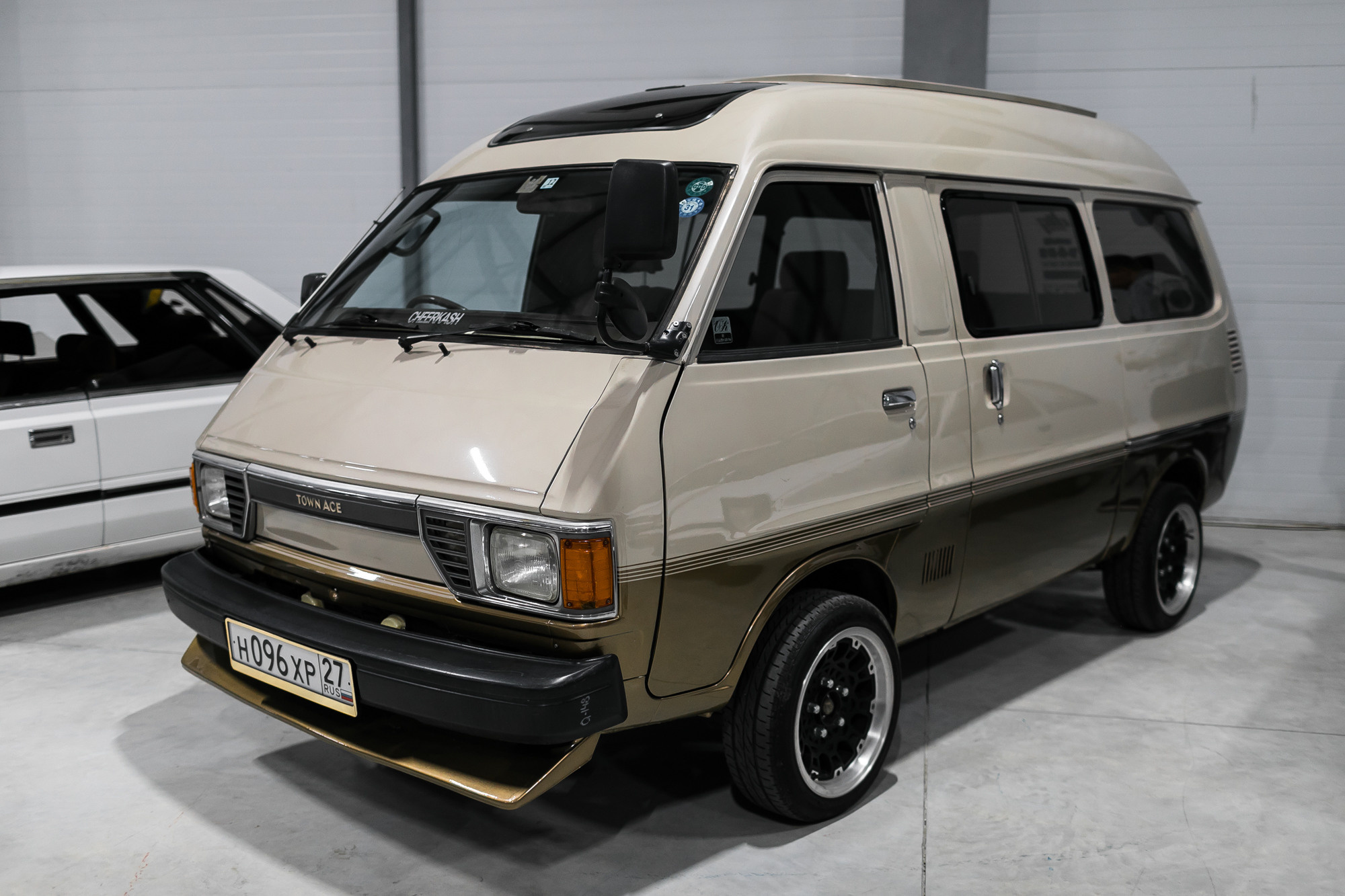 LOWtoFUN 12sep2020. Фотограф в на Пхукете Сергей Войлоков