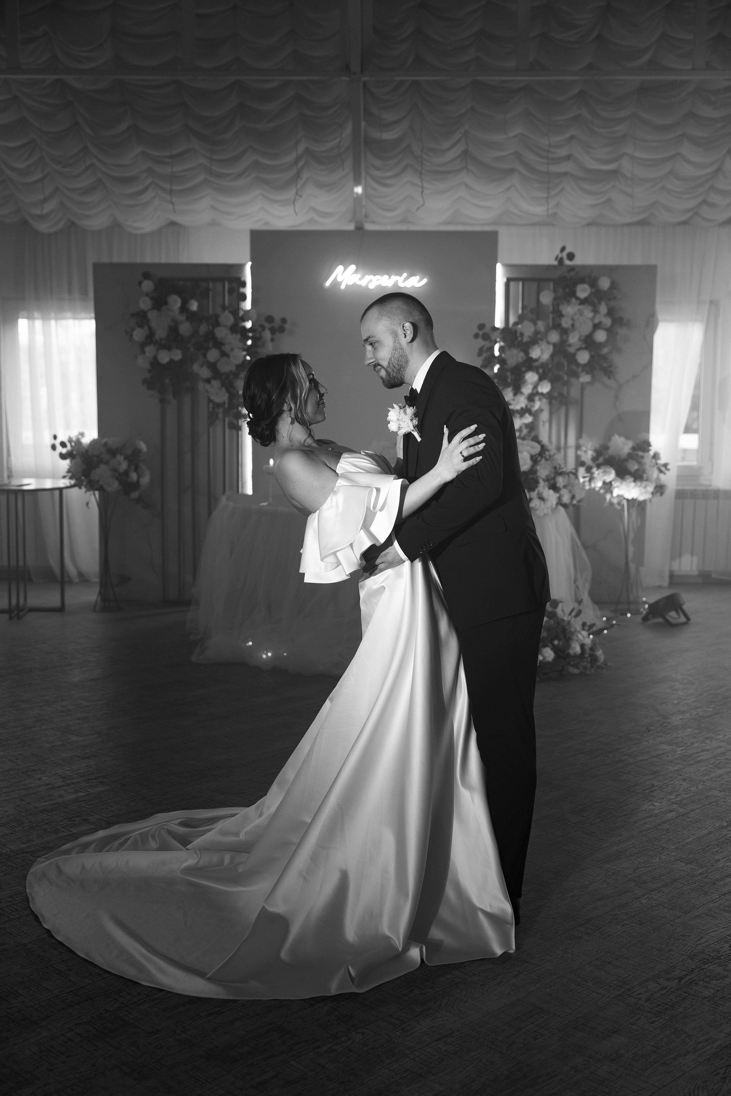 Свадебная фотосессия Дианы и Олега. Свадебный и портретный фотограф в Санкт-Петербурге Надежда Чечулина