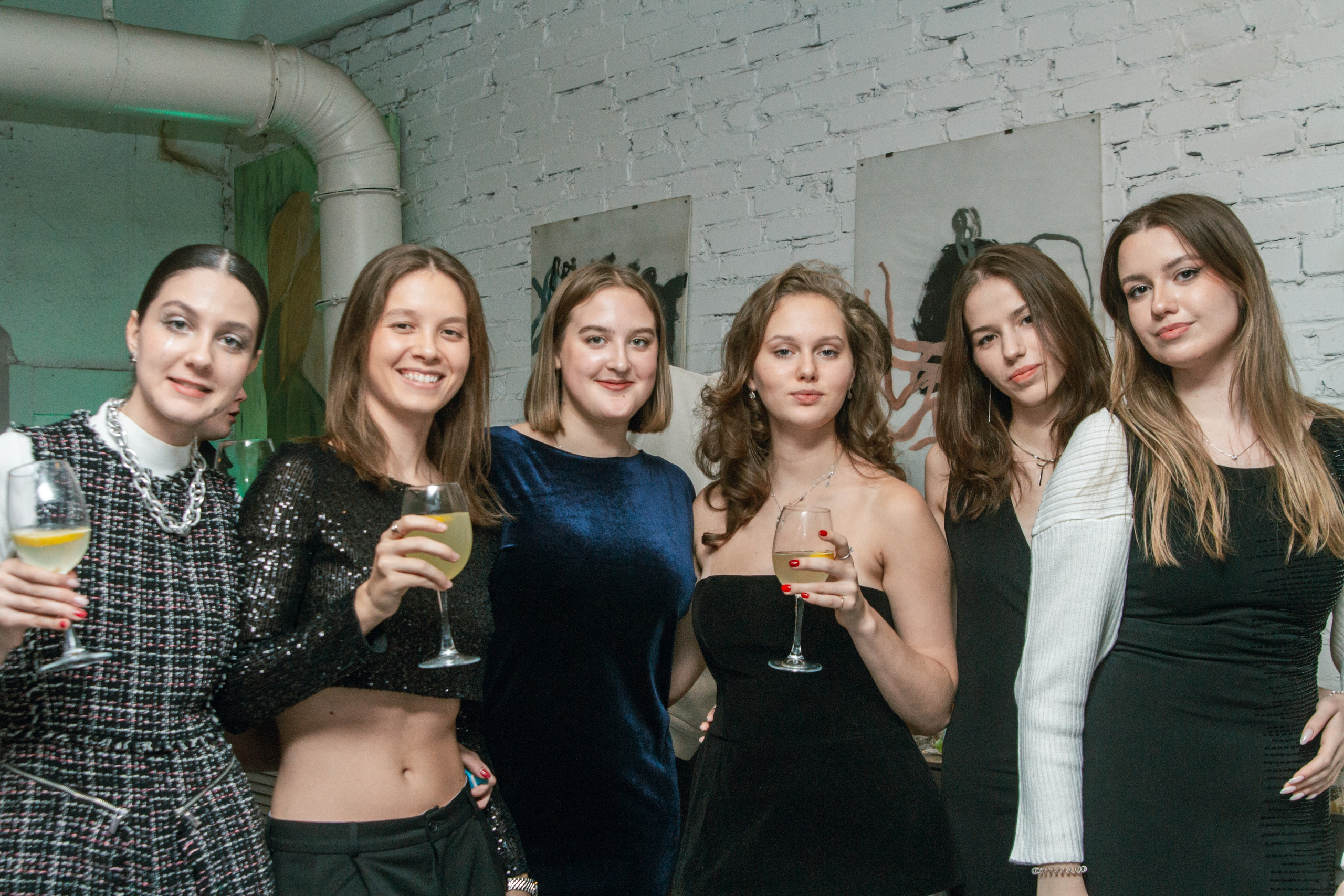 РЕПОРТАЖНЫЕ СЪЁМКИ. Фотограф в Москве KRISTINA NEVERENOUGH