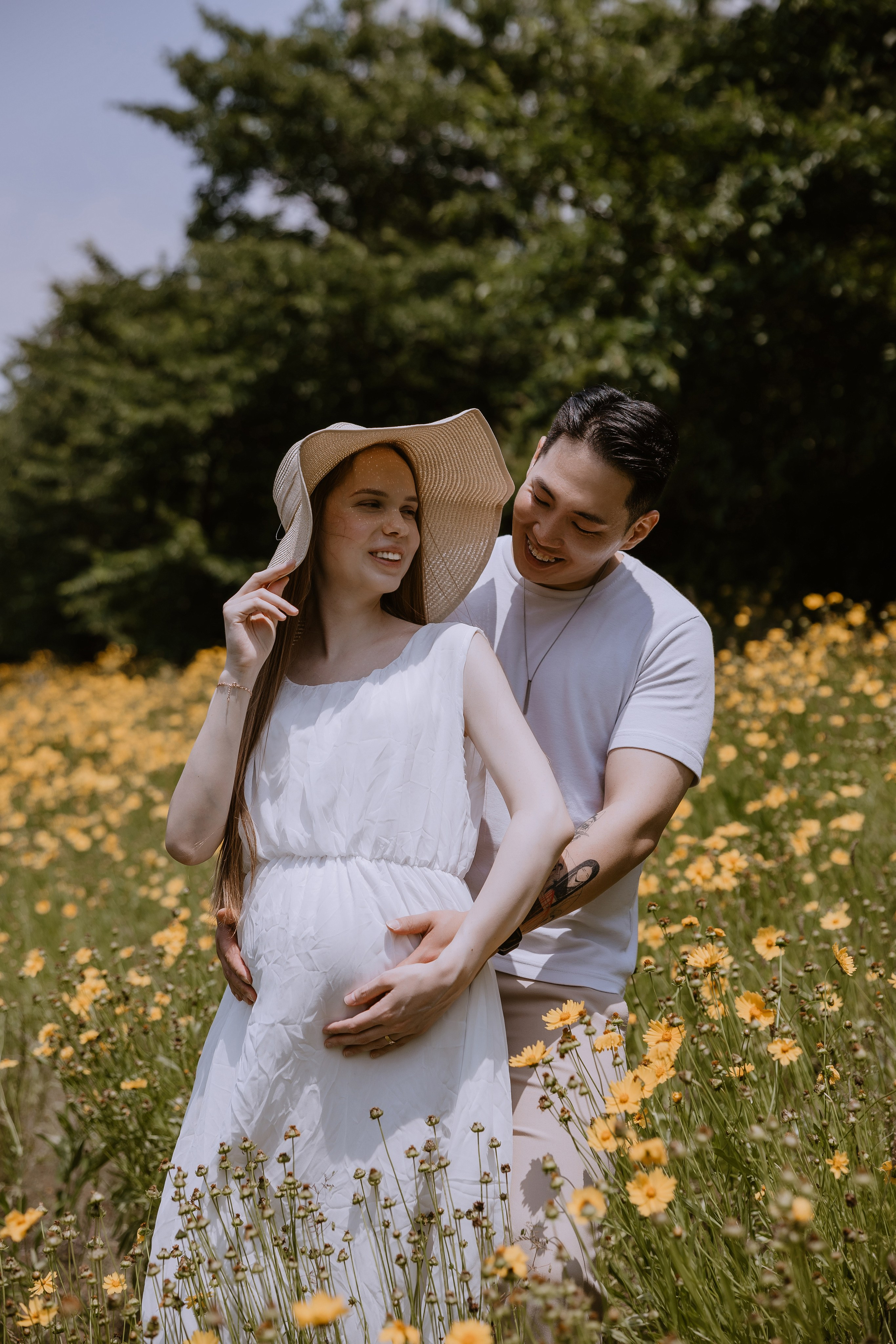 Pregnancy photo shoot in South Korea, Busan. Your photographer in Busan (South Korea) Aleksandra Anufriy