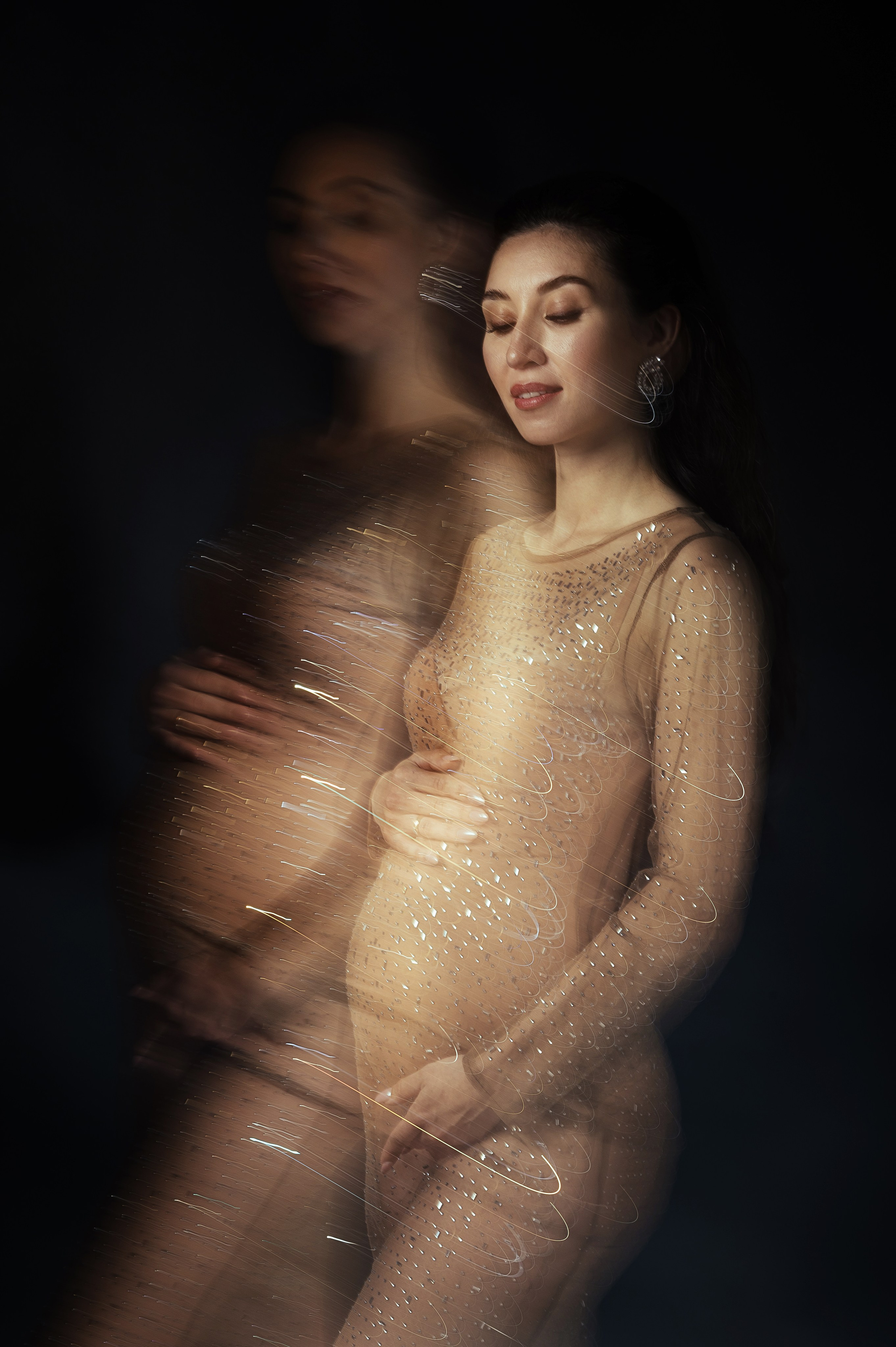 Фотосессия беременности в Крыму. Студийная фотосессия беременности. Стильная беременность. Фотограф беременных Ольга Топоривская.