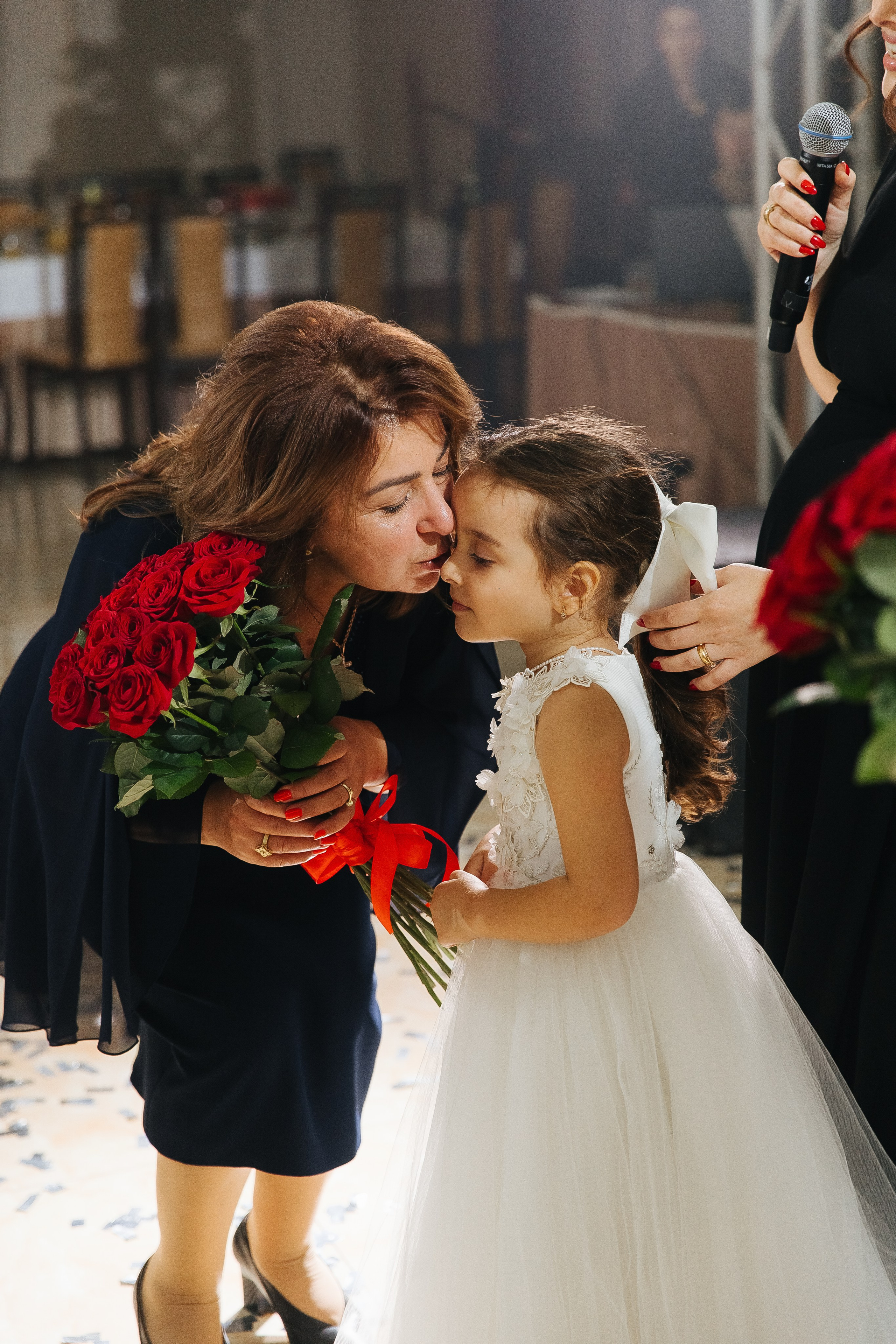 Ани и Назели. 35&5 День рождения, «Янтарь». Фотограф в Красноярске Надежда Воскресенская