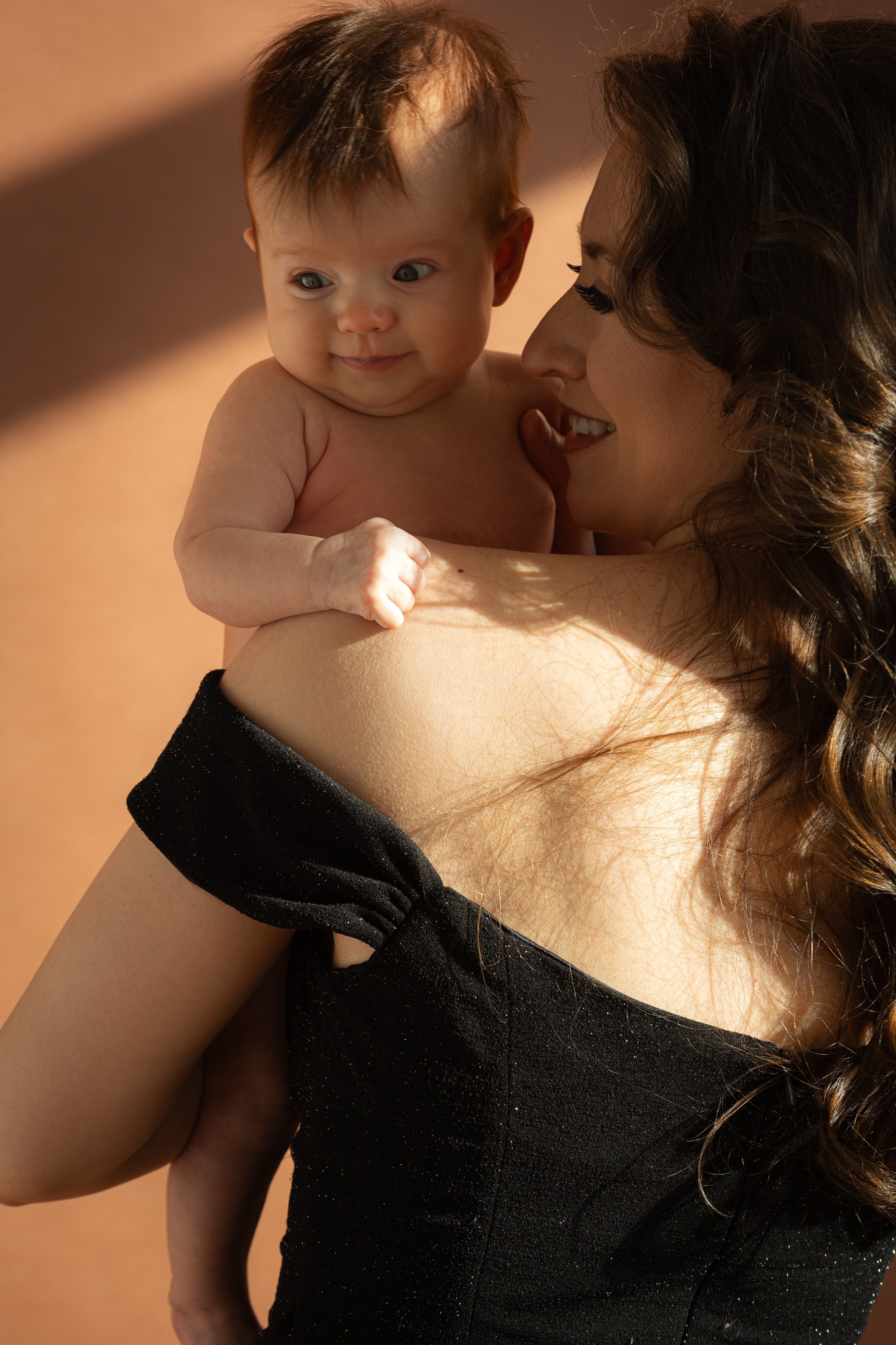 Вера, Светлана и Анастасия. That’s your photographer, Alexandra Andrushchenko