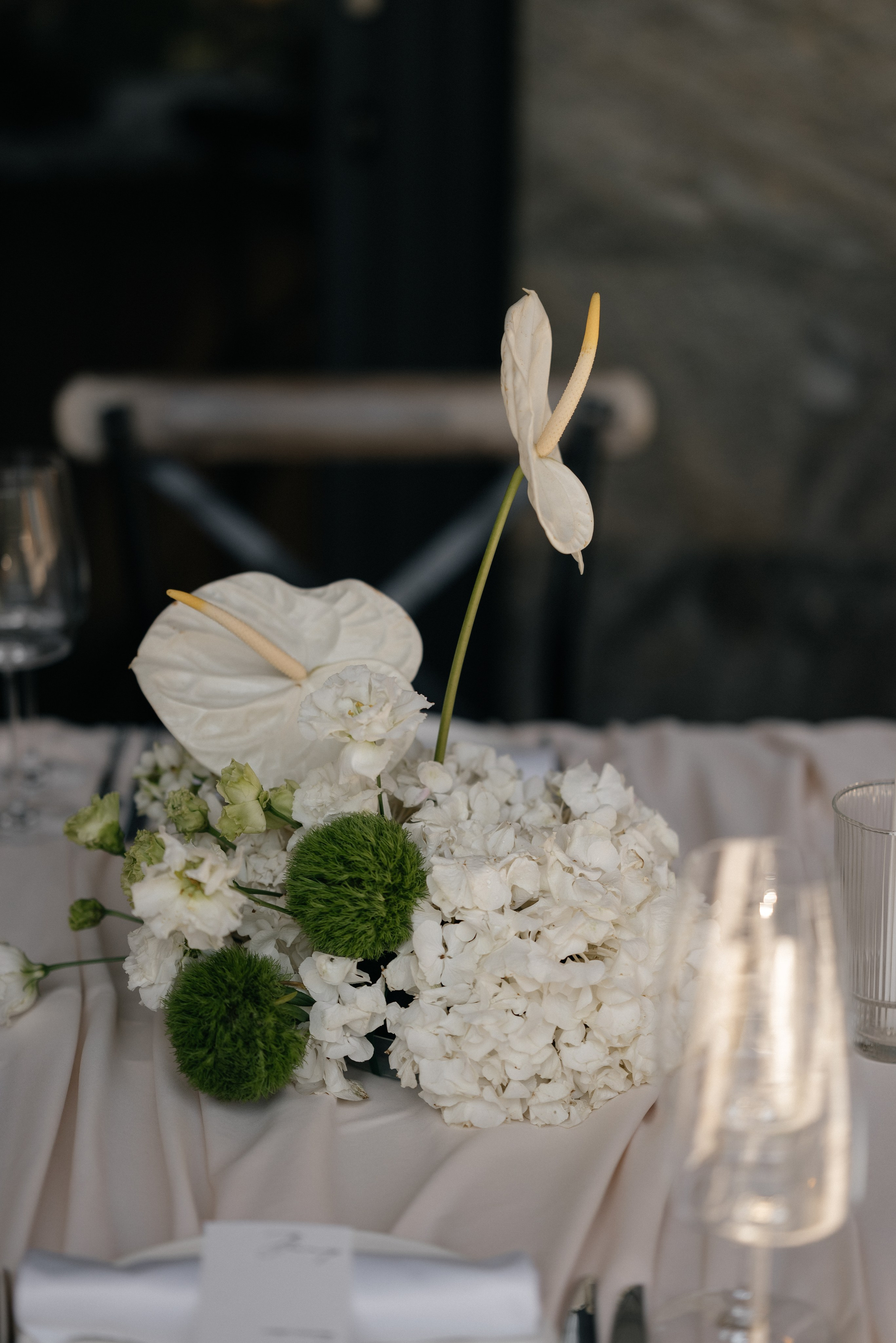 Wedding day in DELICE CHALET. Wedding PHOTOGRAPHER Andrew Vnukov