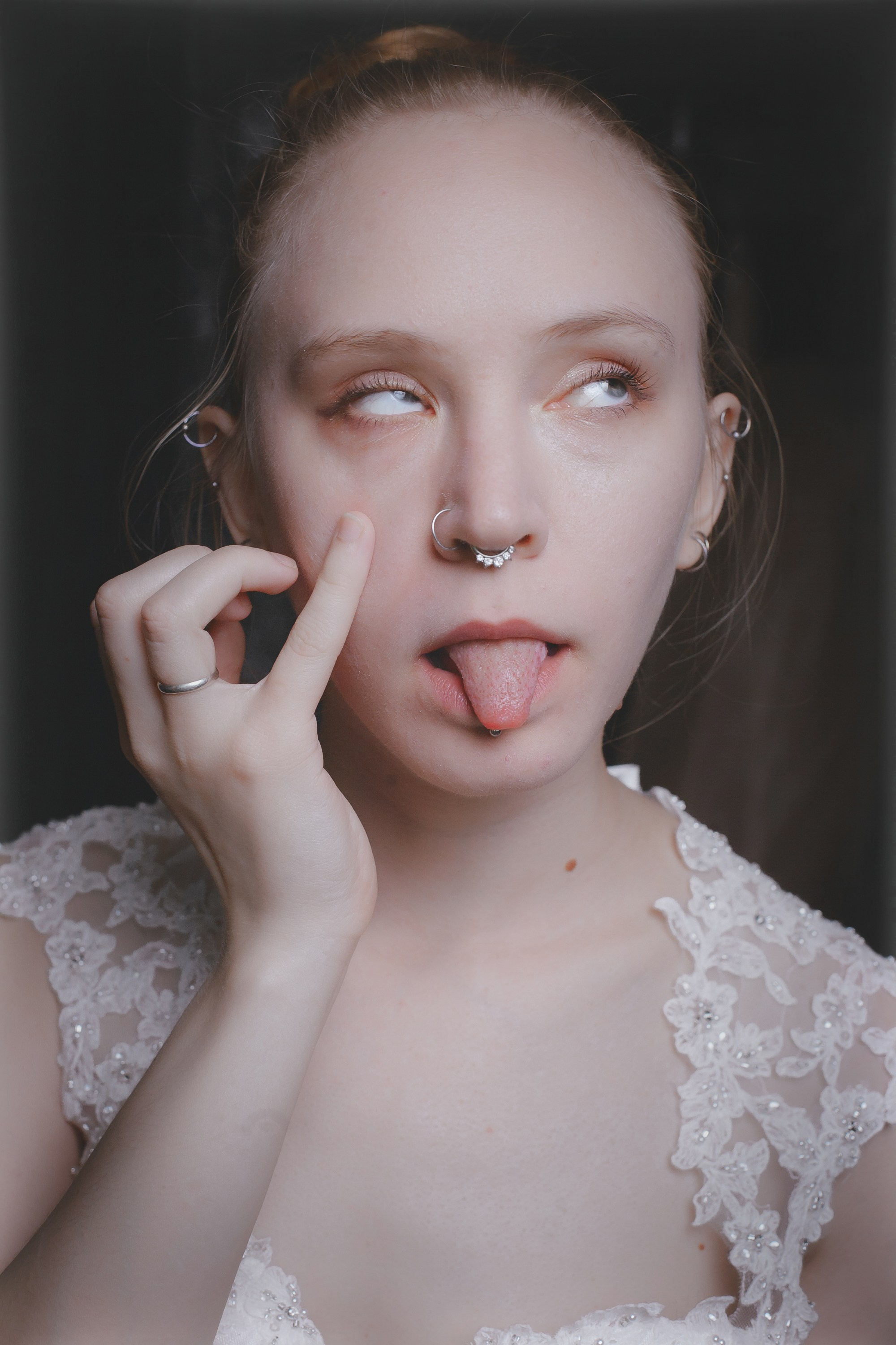 Вика. Домашняя студия. RawCat. Портретная фотография Екатеринбург