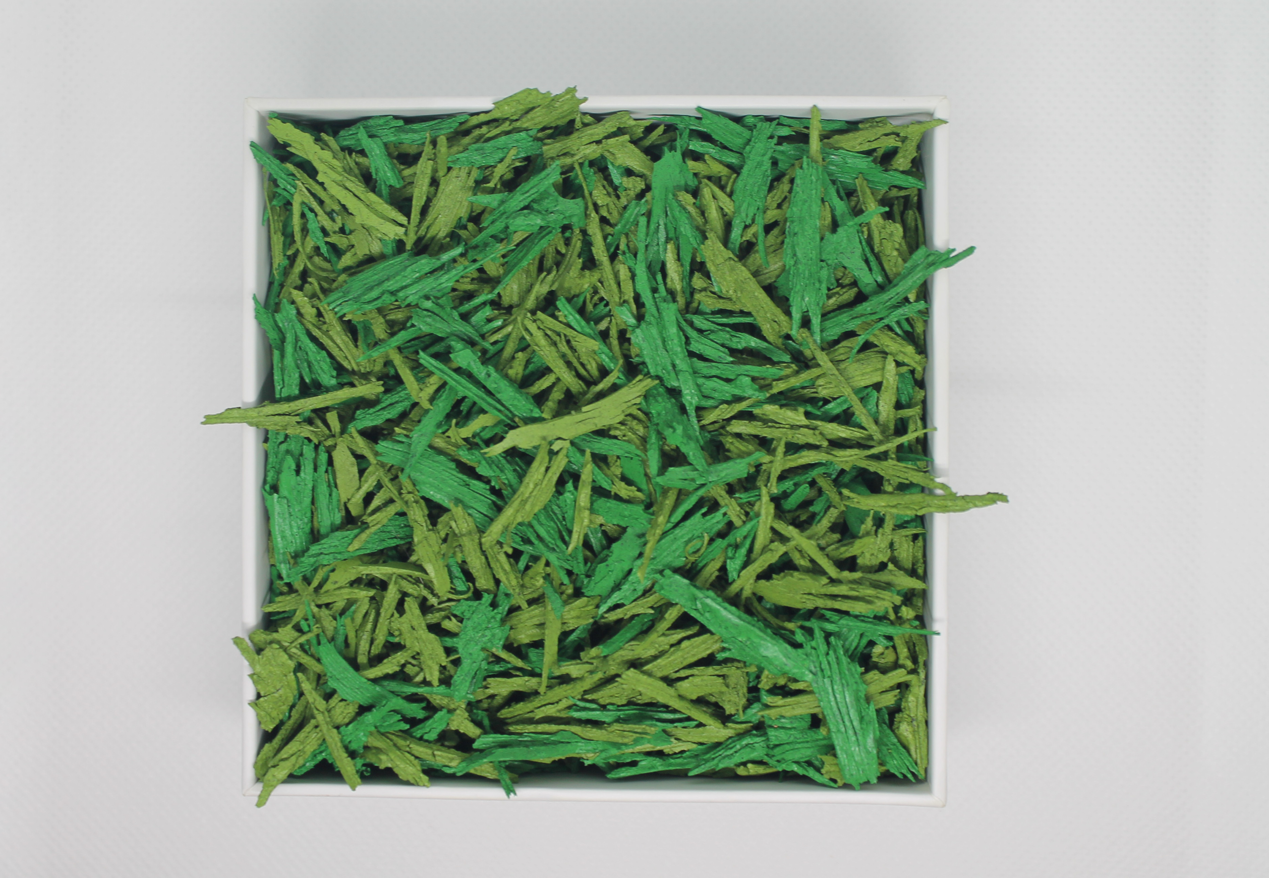 ОКРАШЕННАЯ МУЛЬЧА. Recro