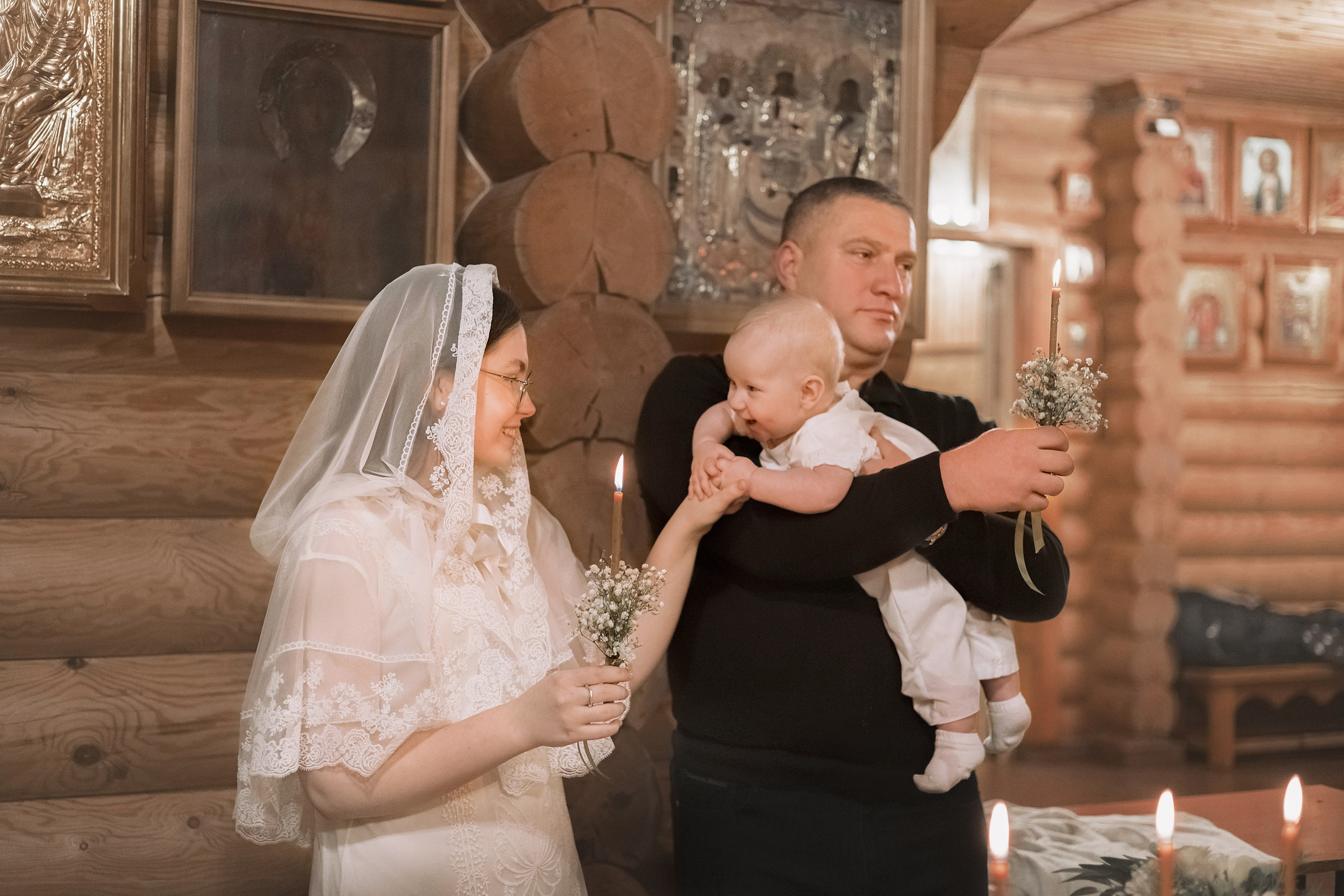 Художественная съемка Таинства крещения в Пятигорске. Фотограф на крещение Пятигорск. фотограф Таинств Крестины Анна: 8(928)307-37-21