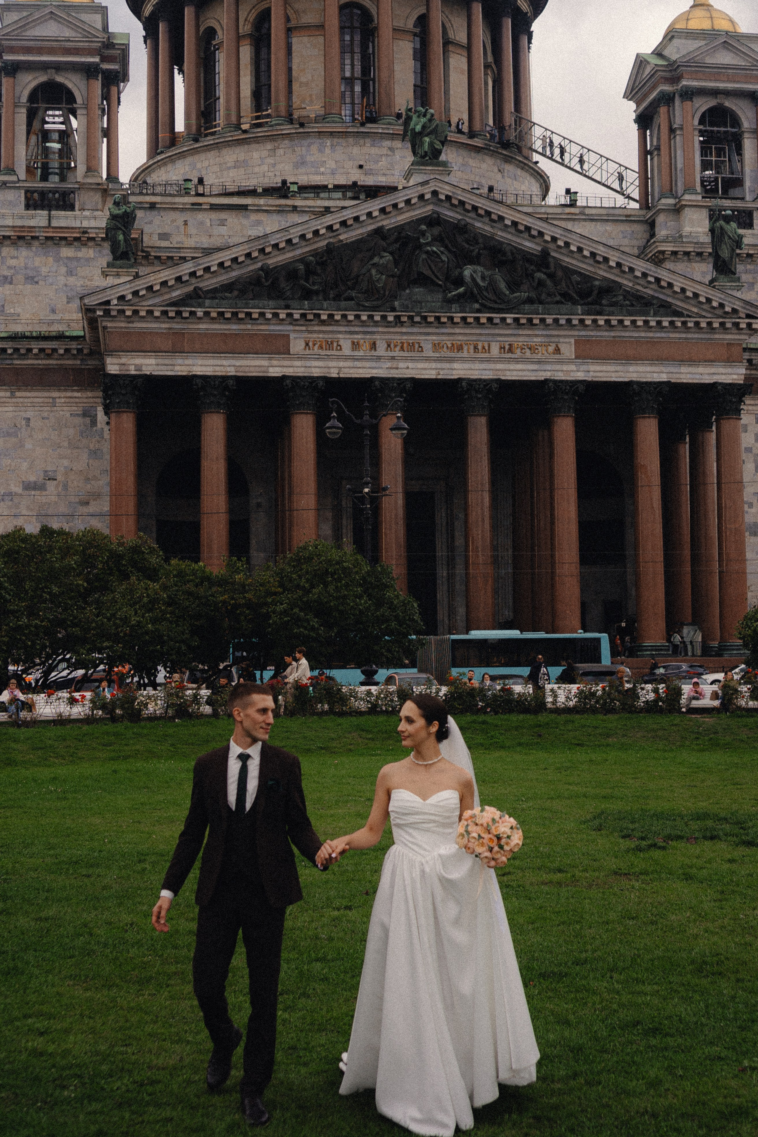 ЗАГС И ПРОГУЛКА 2 ЧАСА. Профессиональный фотограф, Санкт-Петербург — Виктория Богомолова