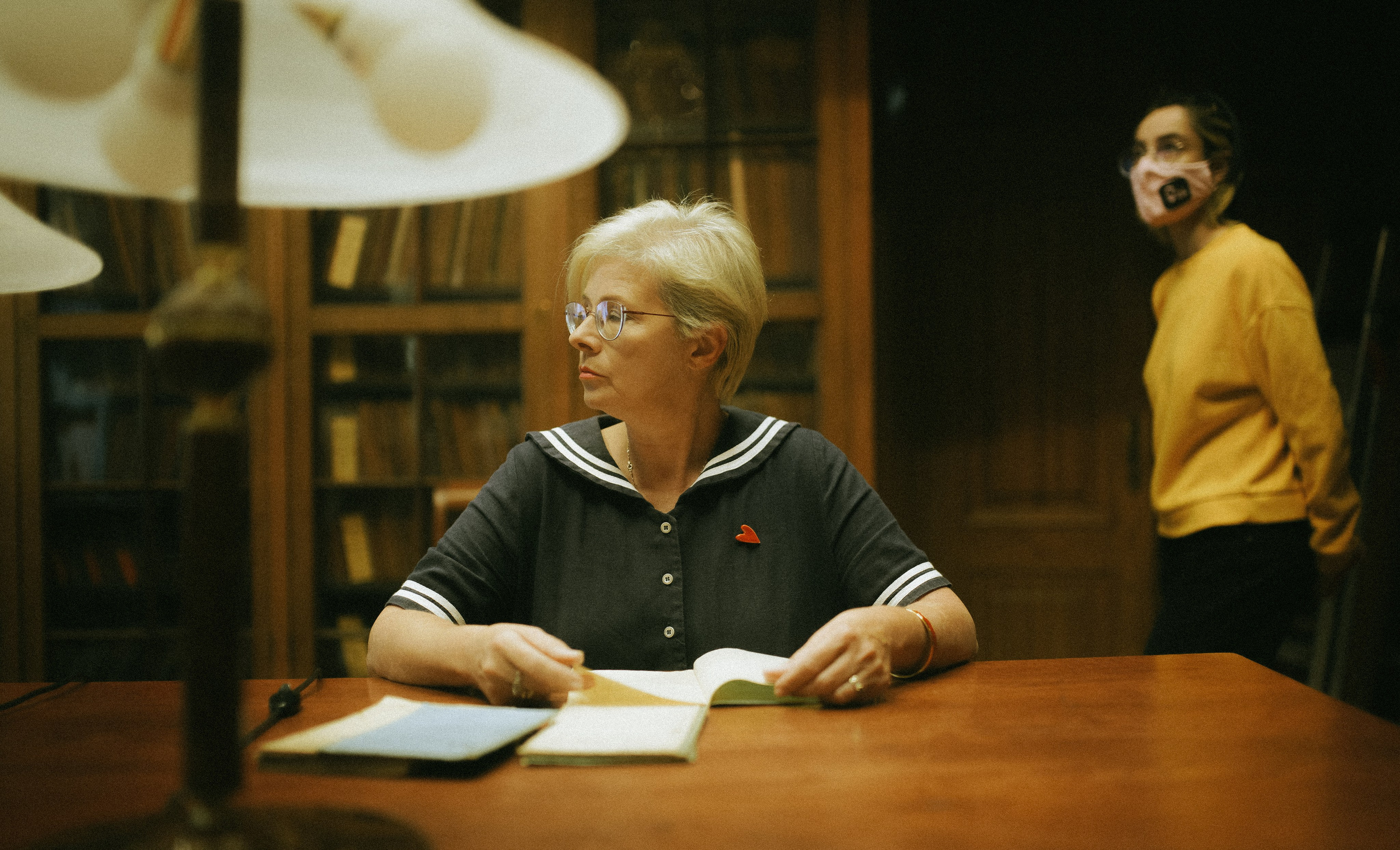 АКТРИСЫ?. Стрит-фотография, полная абсурда, идиотизма и красоты