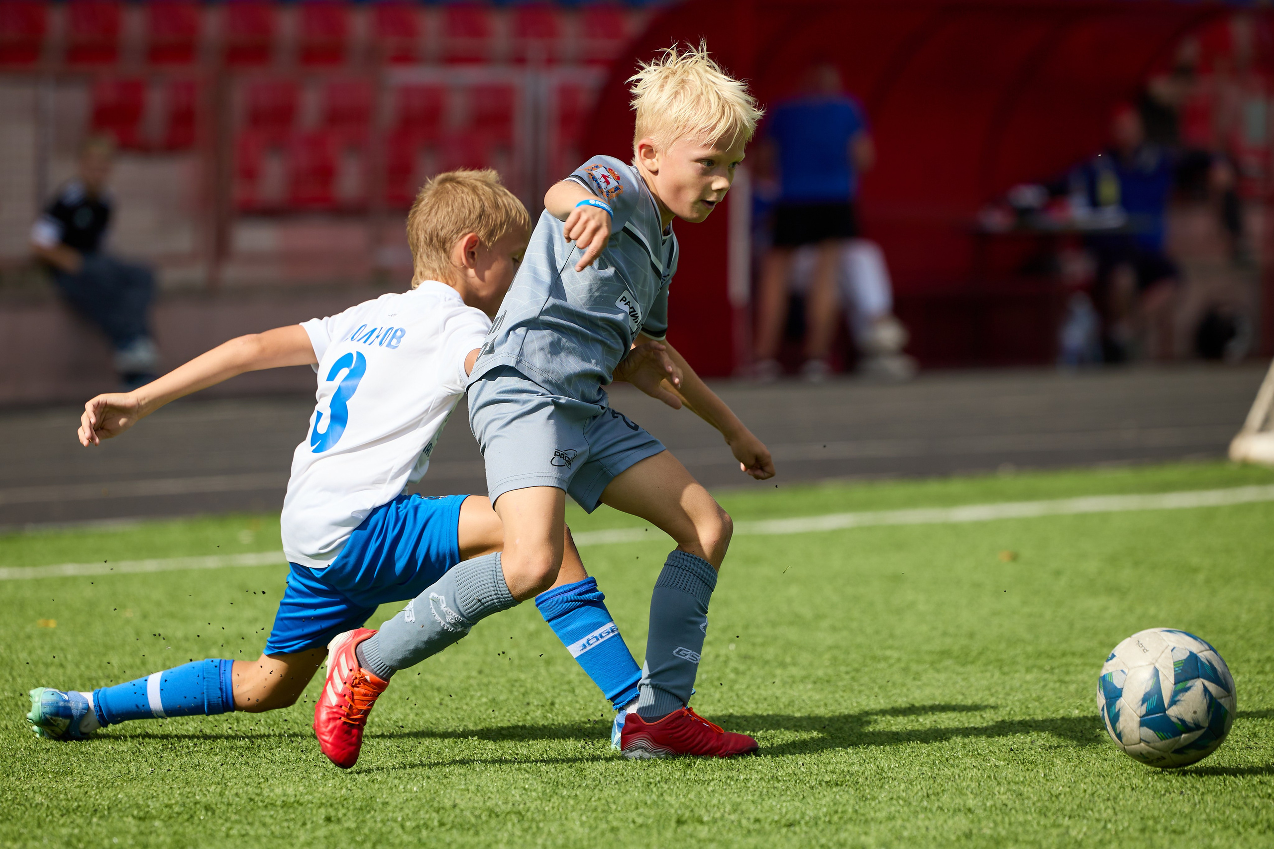 Турнир по футболу детский. Светлана Родионова — фотограф спортивный и не только