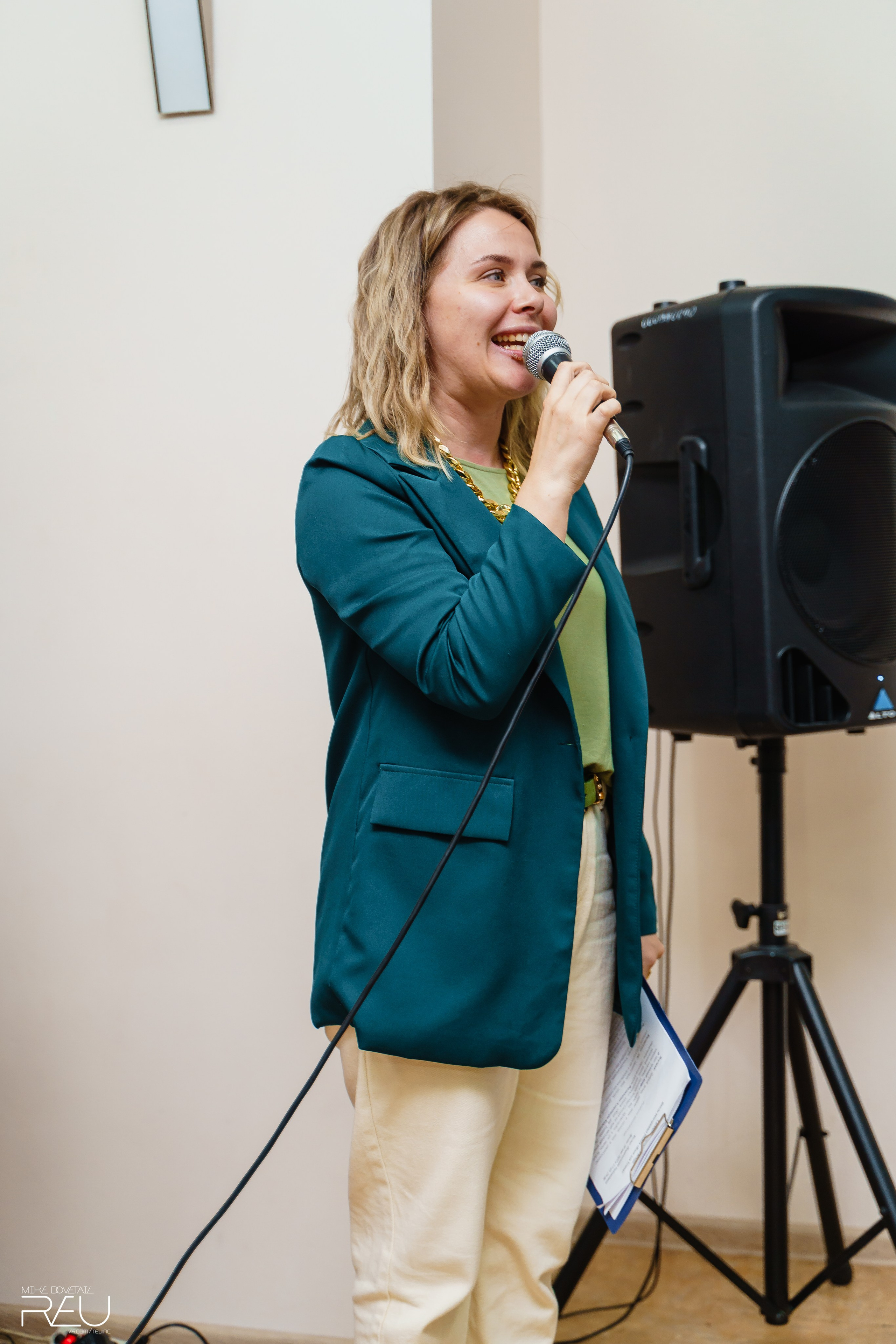 ВЫПУСКНОЙ ШКОЛЫ «Язык Для Успеха» 2023. Mike Dovetail | Портретный и репортажный фотограф