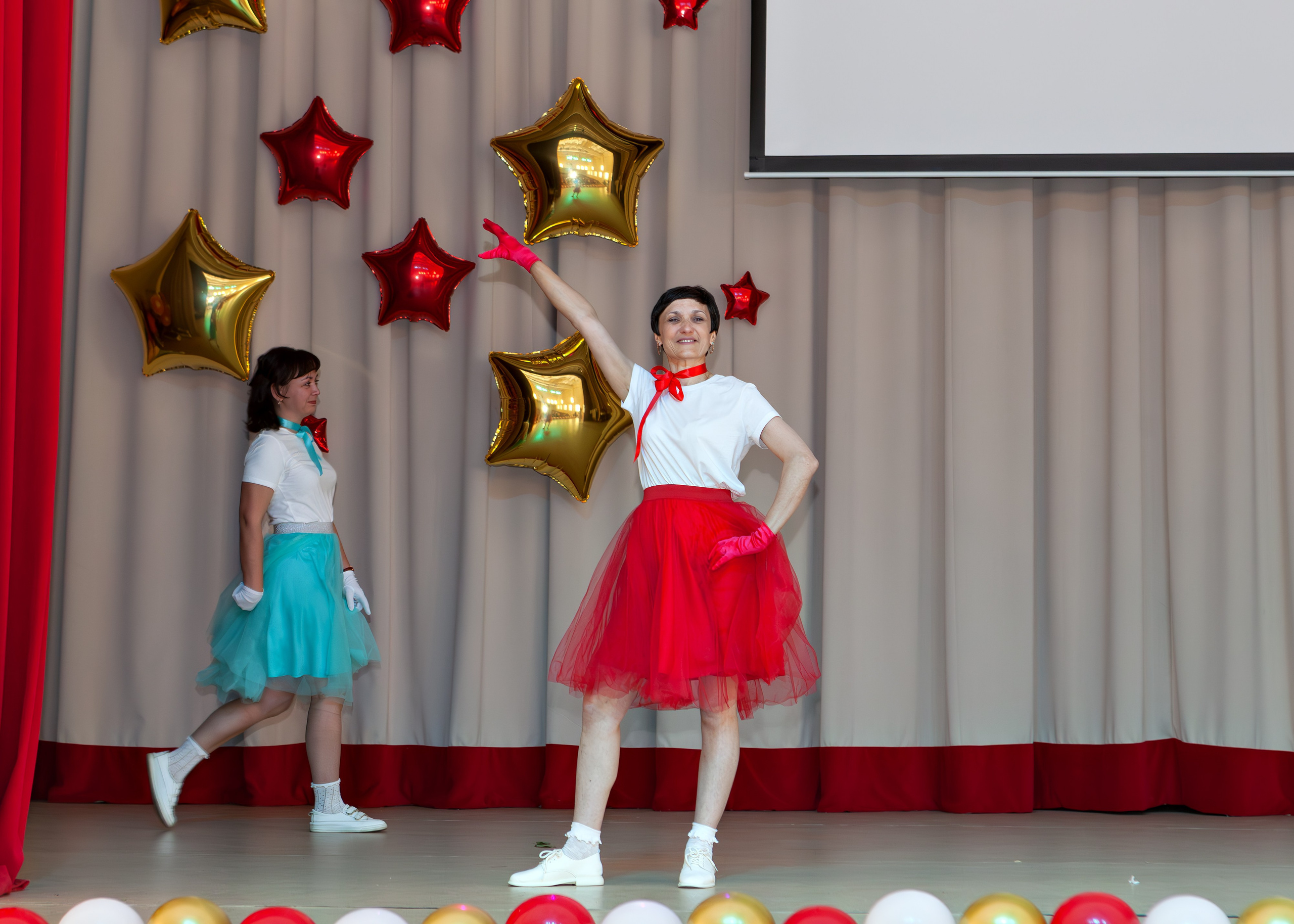 Гимназия № 7, г. Подольск, Последний звонок, 11 класс. Выпускные альбомы и школьный фотограф в Подольске, Троицке, Щербинке, Москве и Московской области