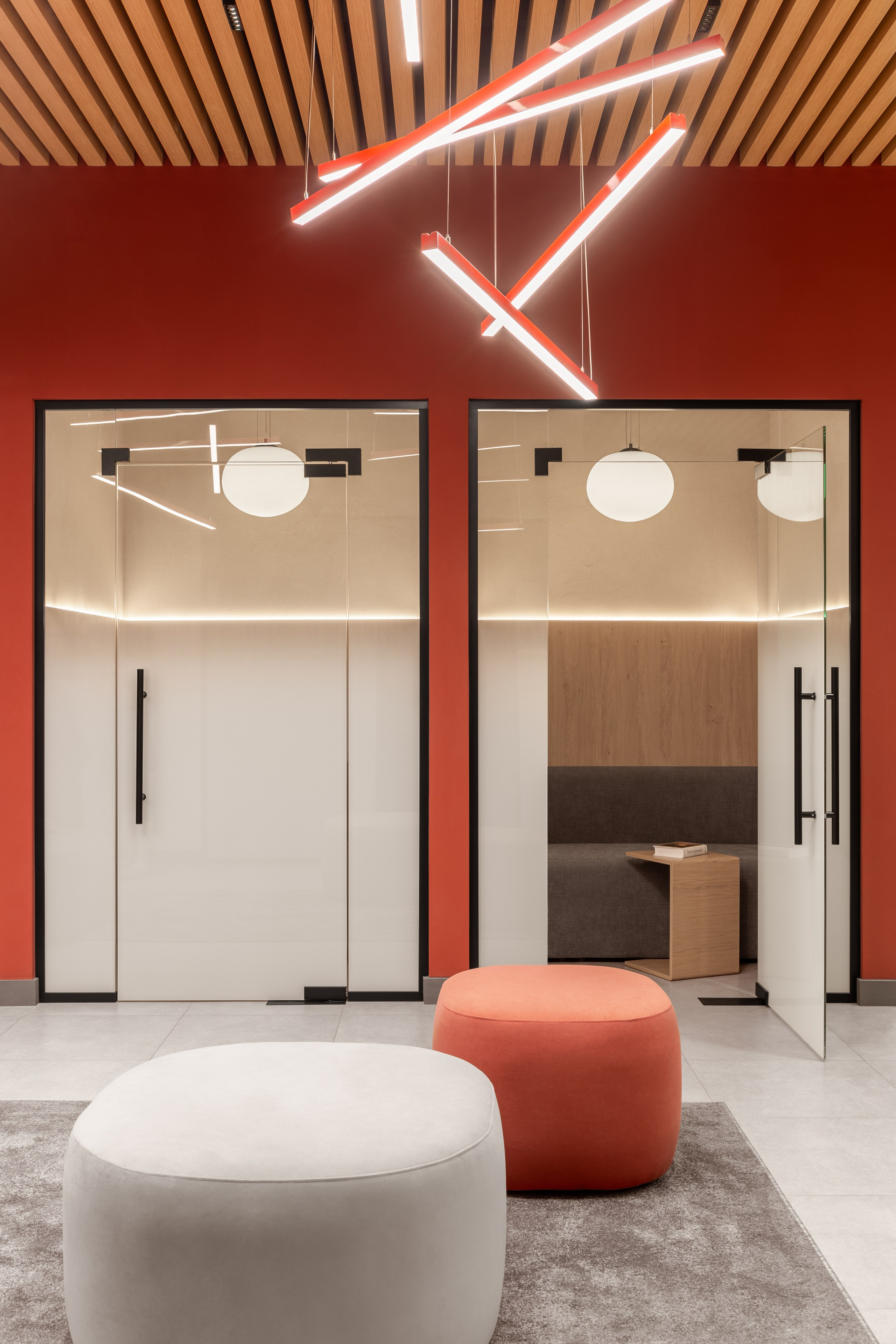 Алёна Красатулина — Allur Auto. Roman Yakunin — interior photographer in Almaty, Kazakhstan