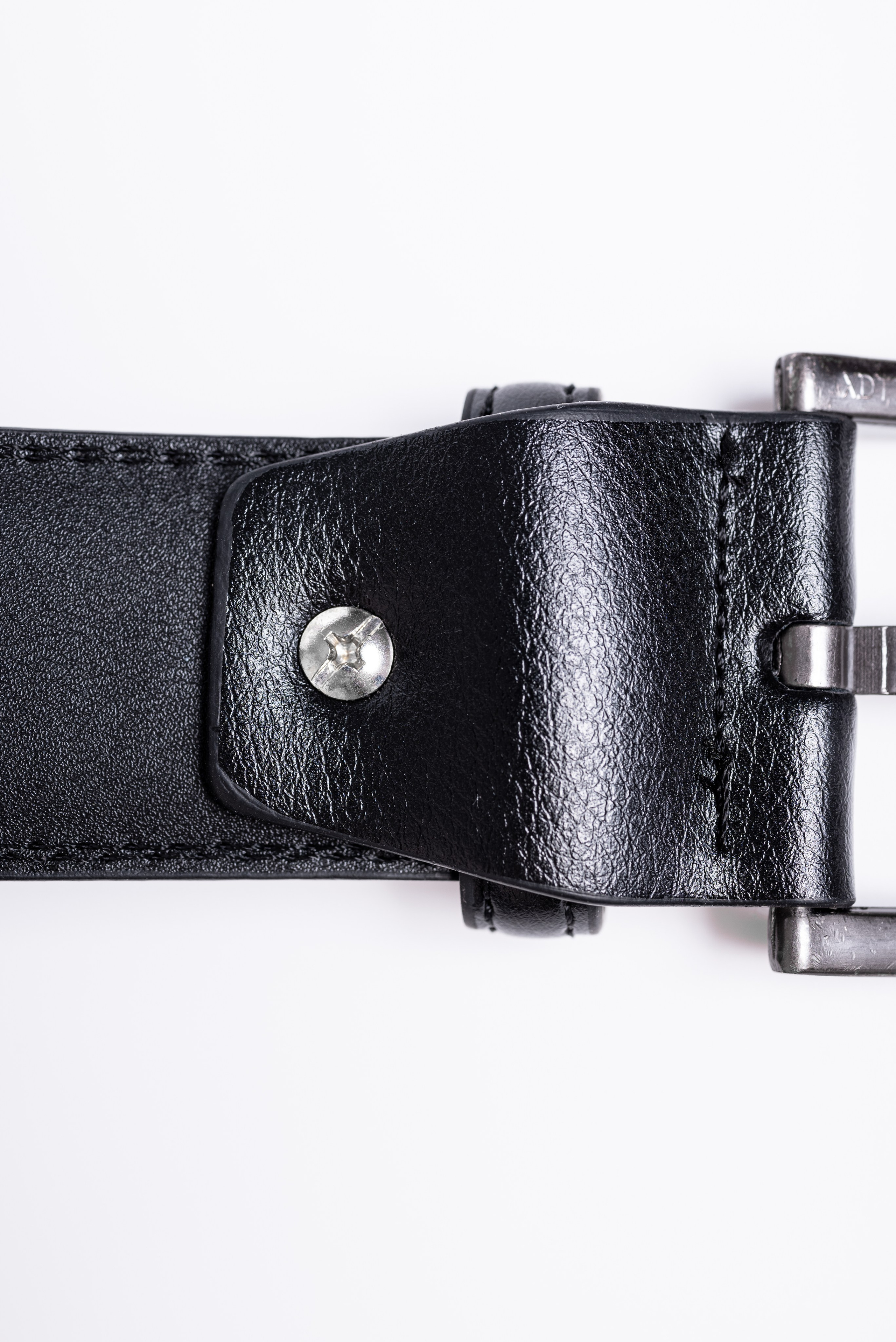 Ремень. Предметный фотограф, фото для маркетплейсов Пятигорск, КМВ