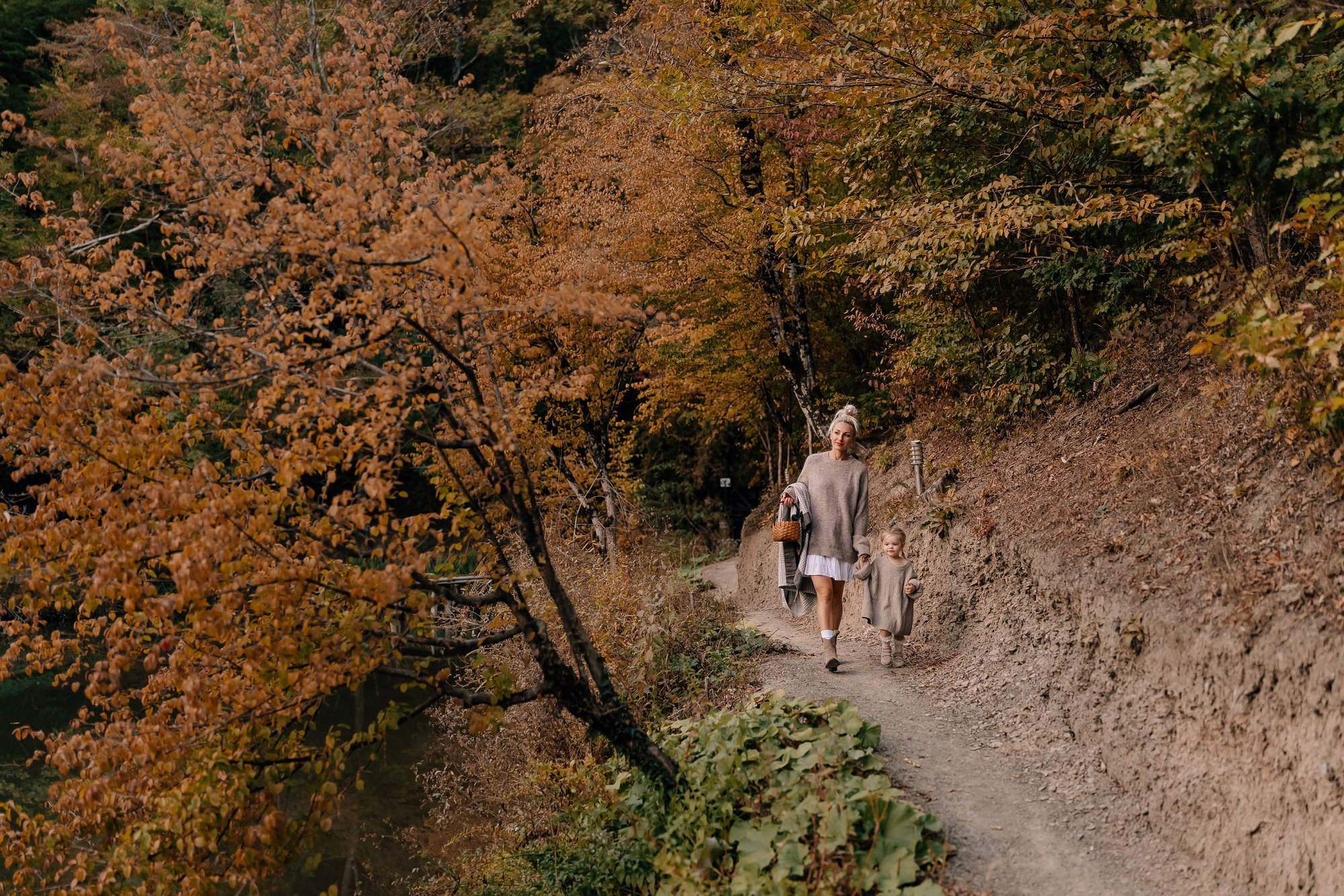 Семейная фотосессия в Персиковом саду — фотограф Жанна Шестопалова