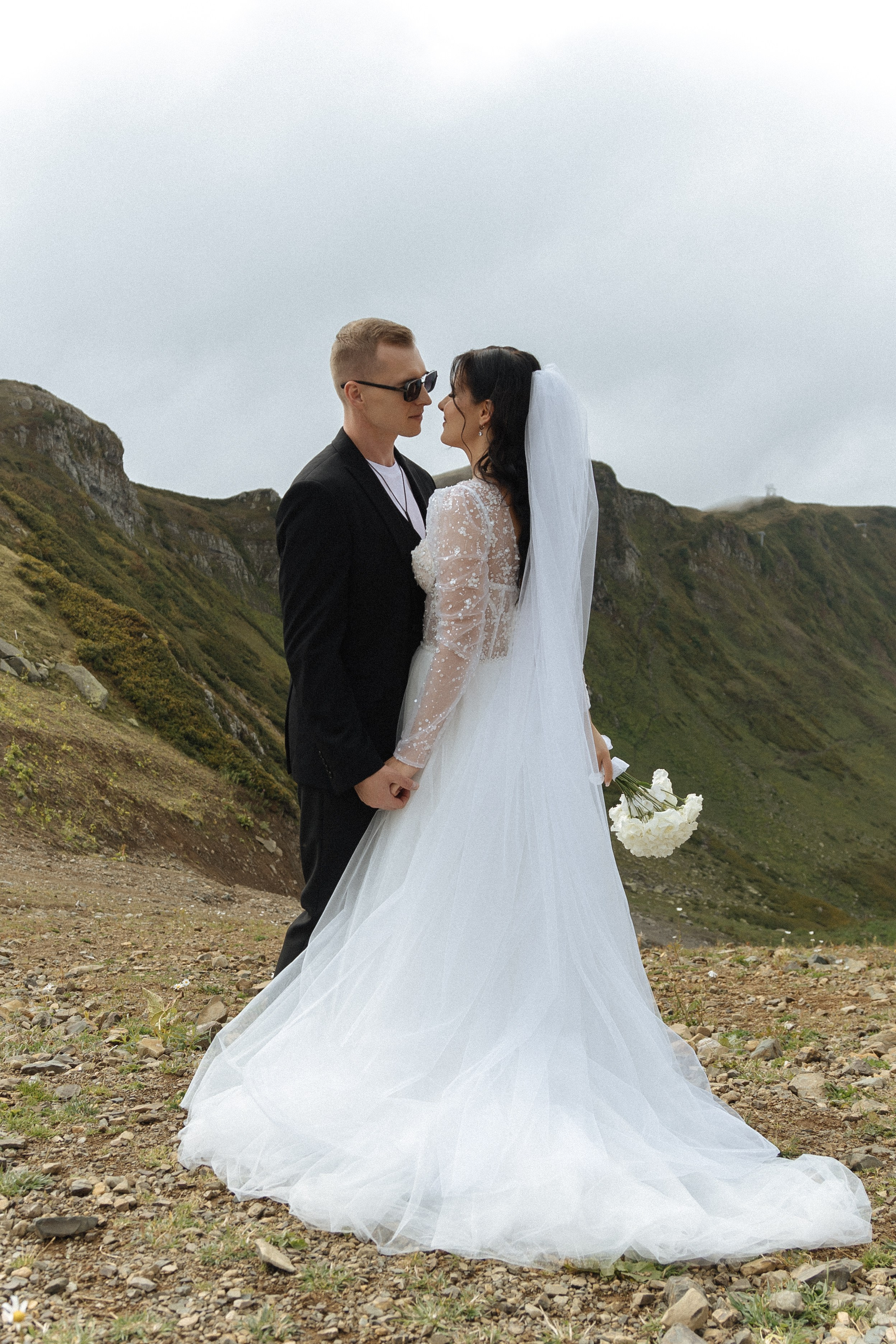 Свадебная Фотосессия в горах Сочи Красной поляны. Фотограф Сочи Адлер Сириус Красная поляна Олеся Минив