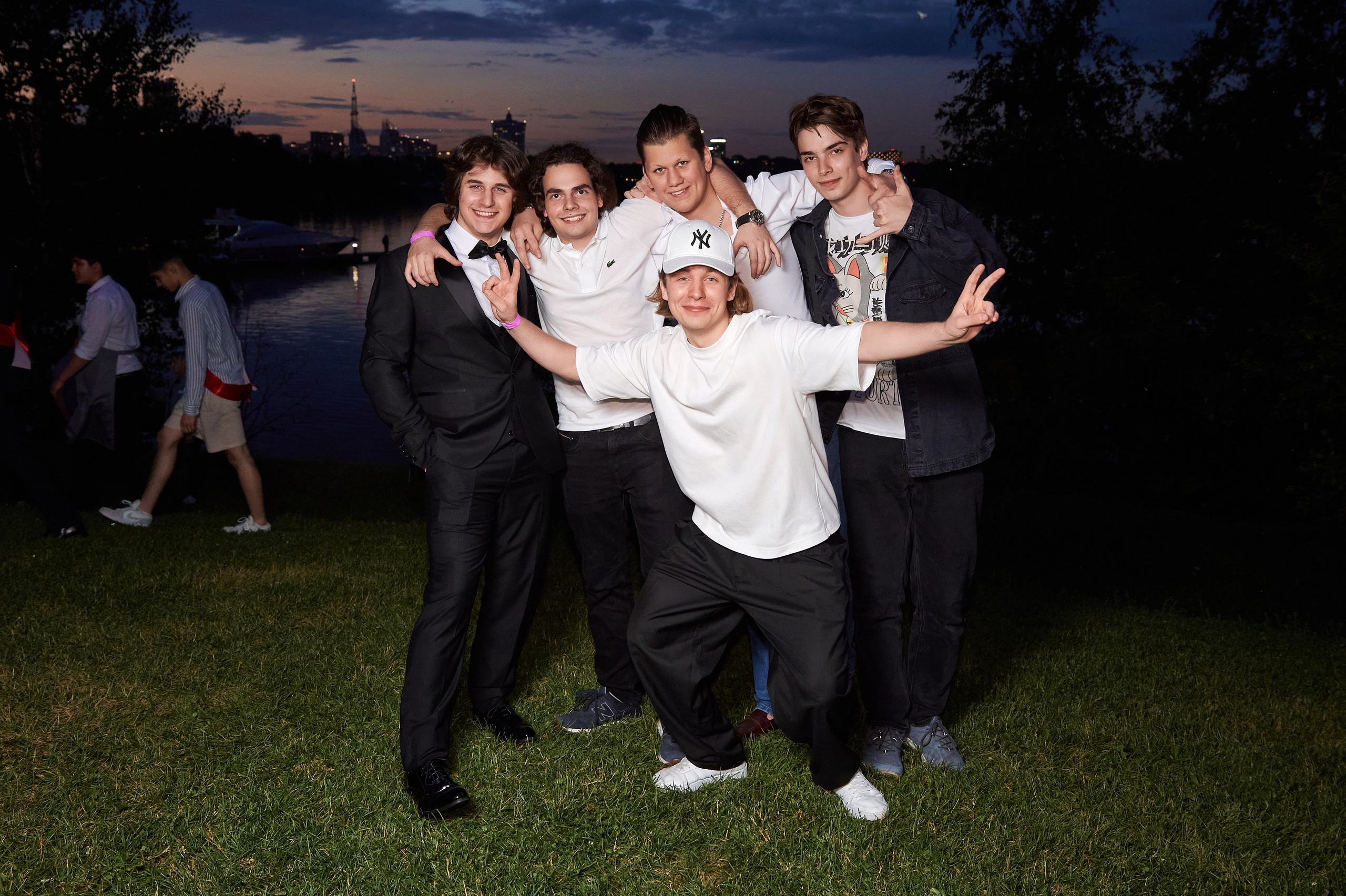 Школа. Выпускные 11 классы. Goganaft.ru — Репортажный фотограф в Москве Георгий Коненков